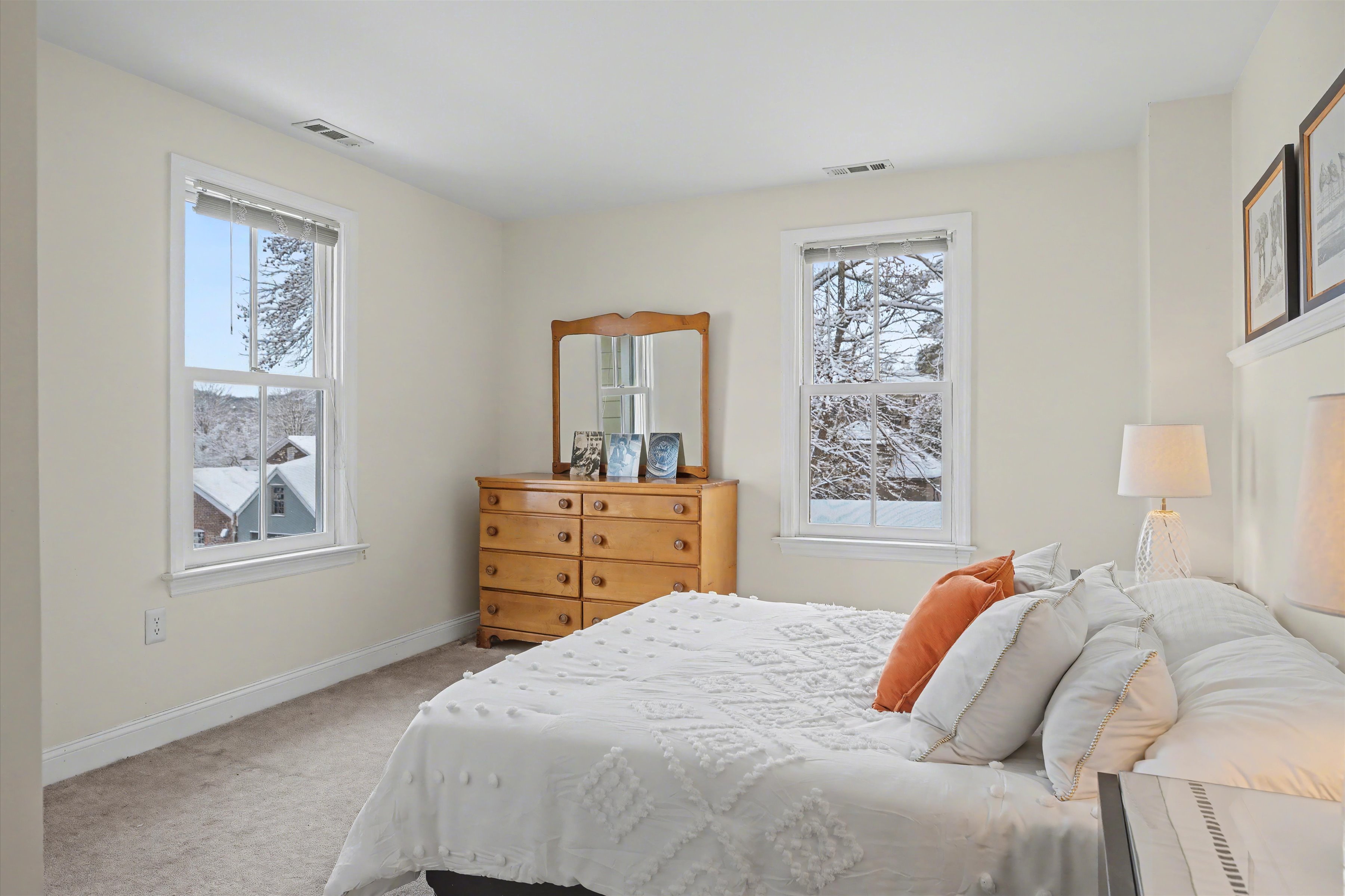 55 Buttonwood Street 