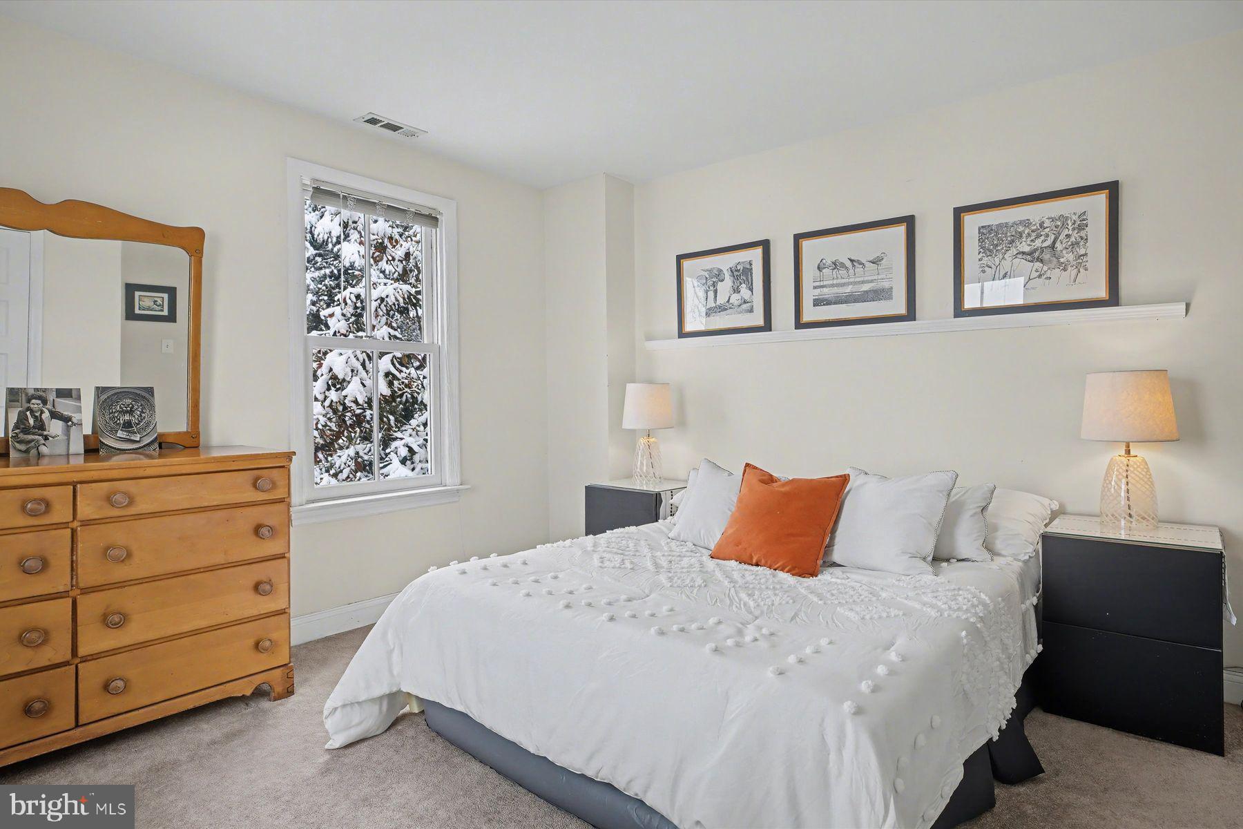 55 BUTTONWOOD STREET