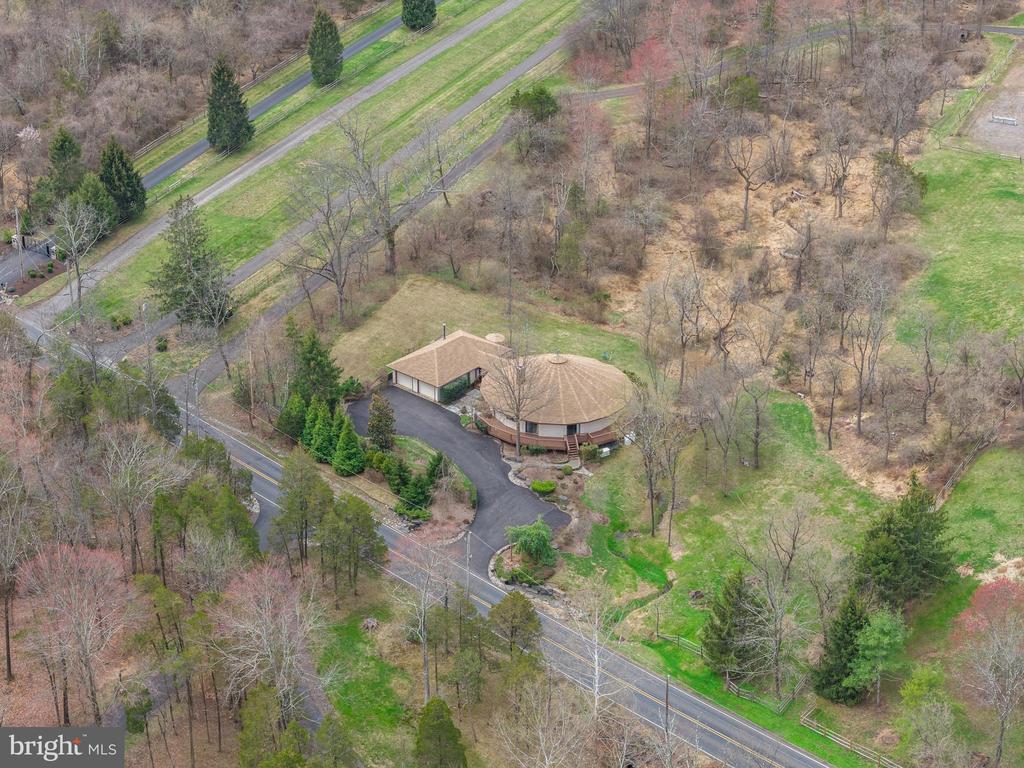 2119 S SUGAN ROAD