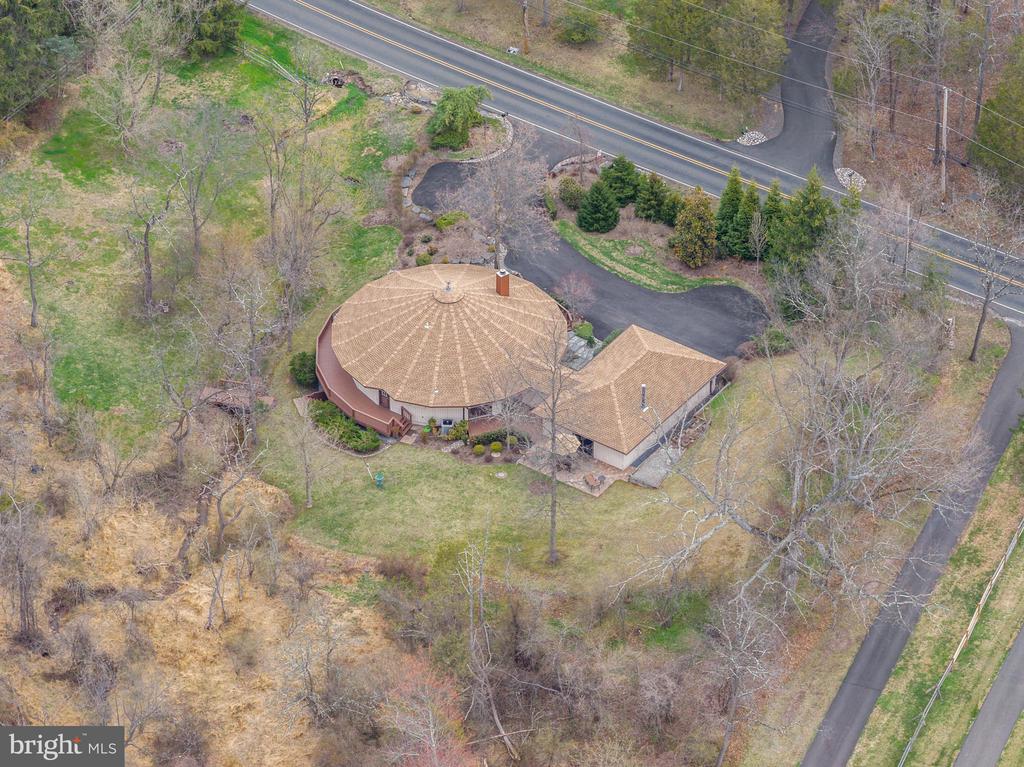 2119 S SUGAN ROAD