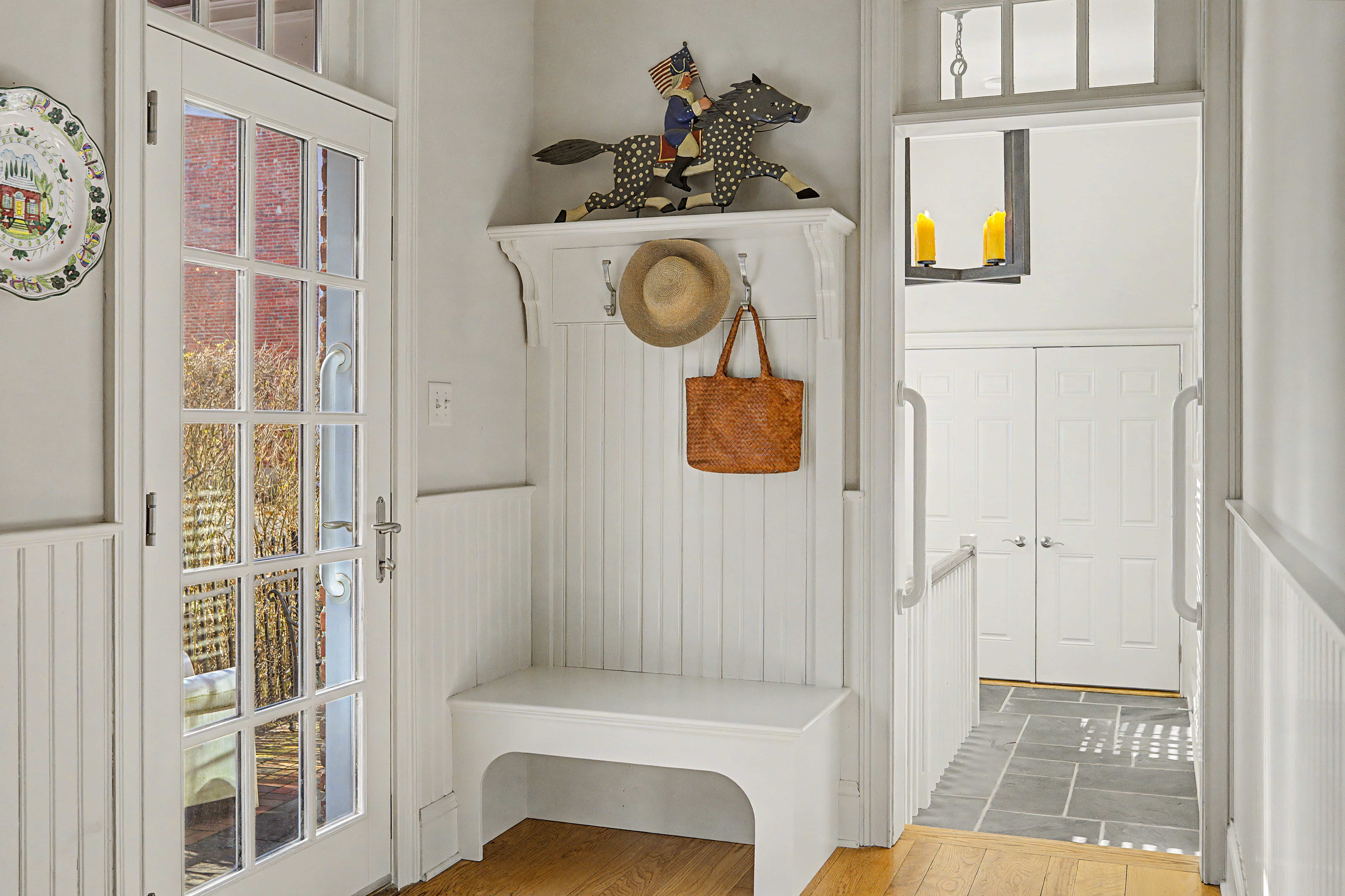 85 East Oakland Avenue 