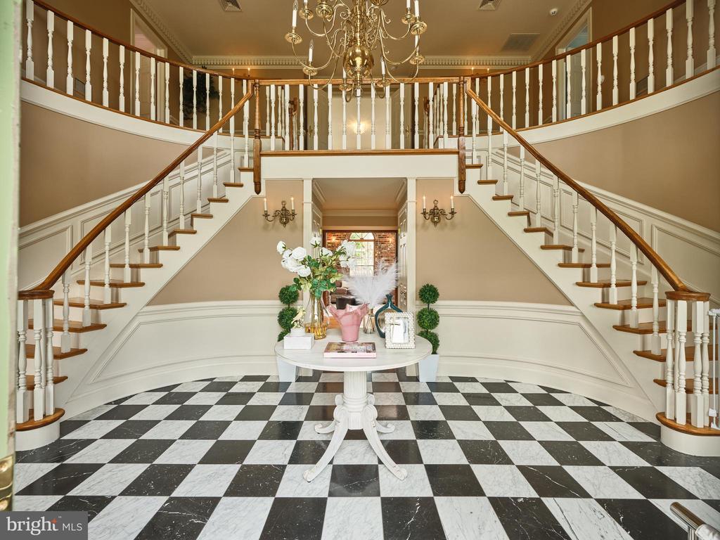 4 WOODLAND ROAD