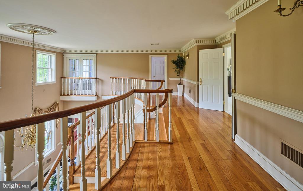 4 WOODLAND ROAD