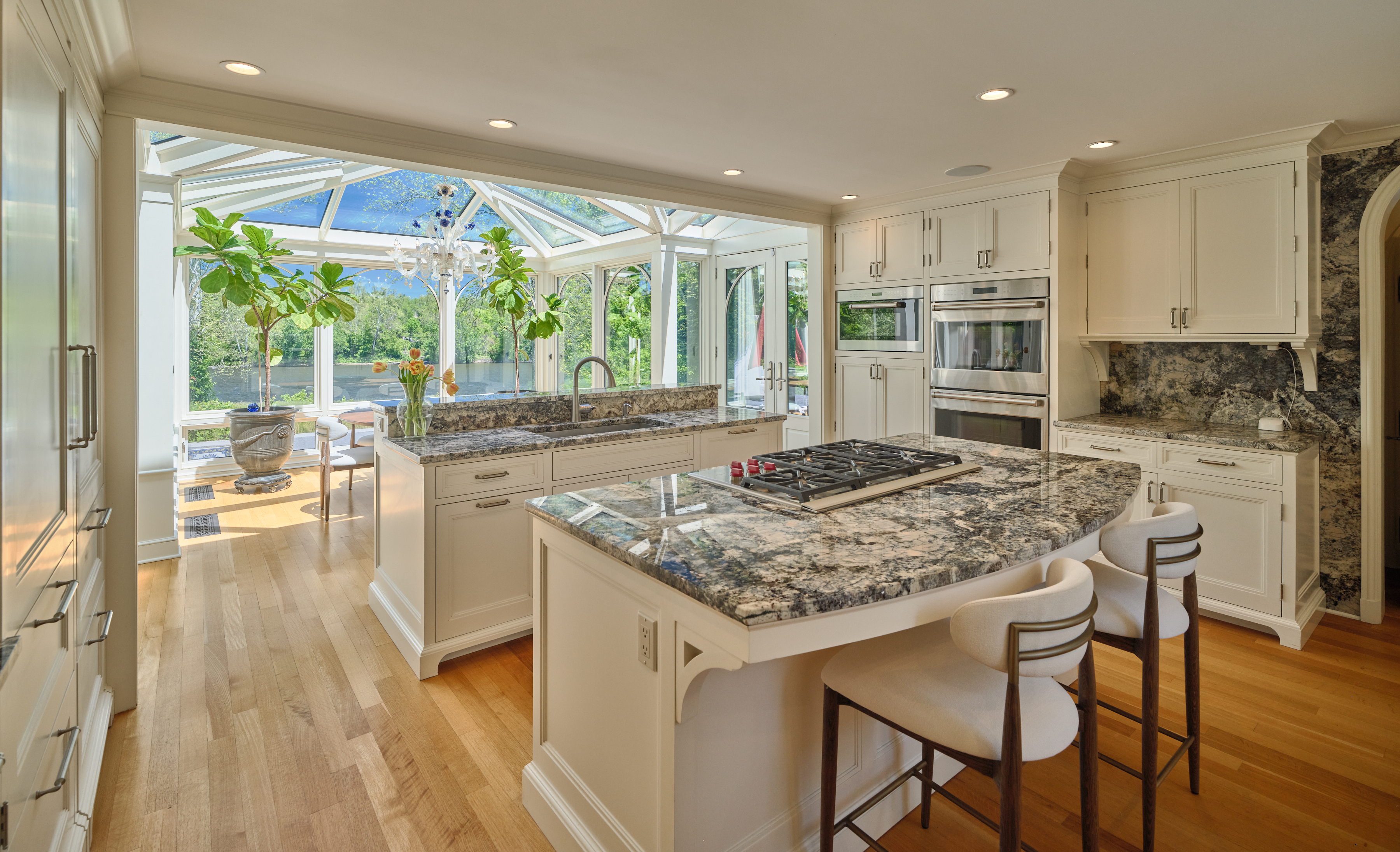 3052 River Road 