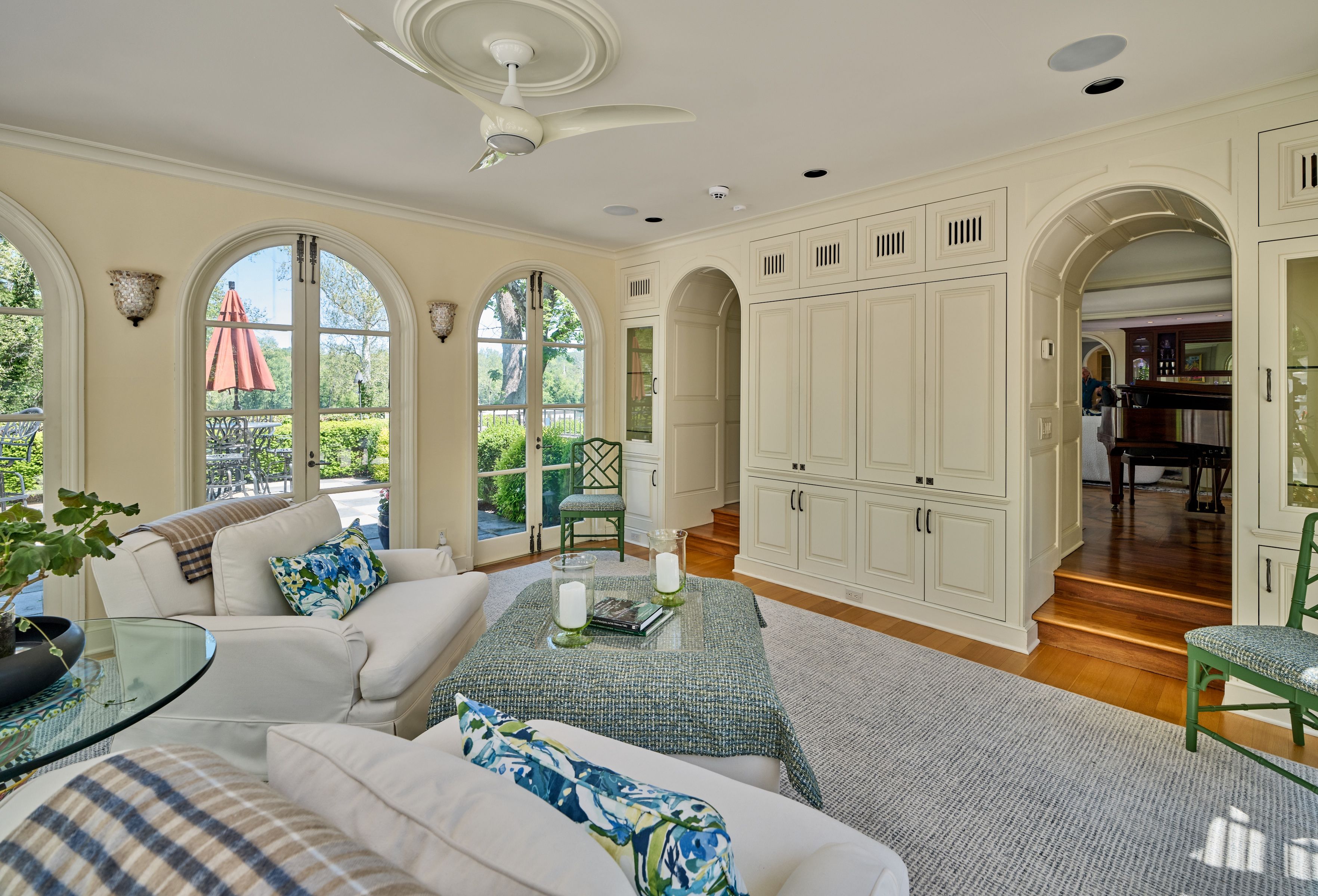3052 River Road 