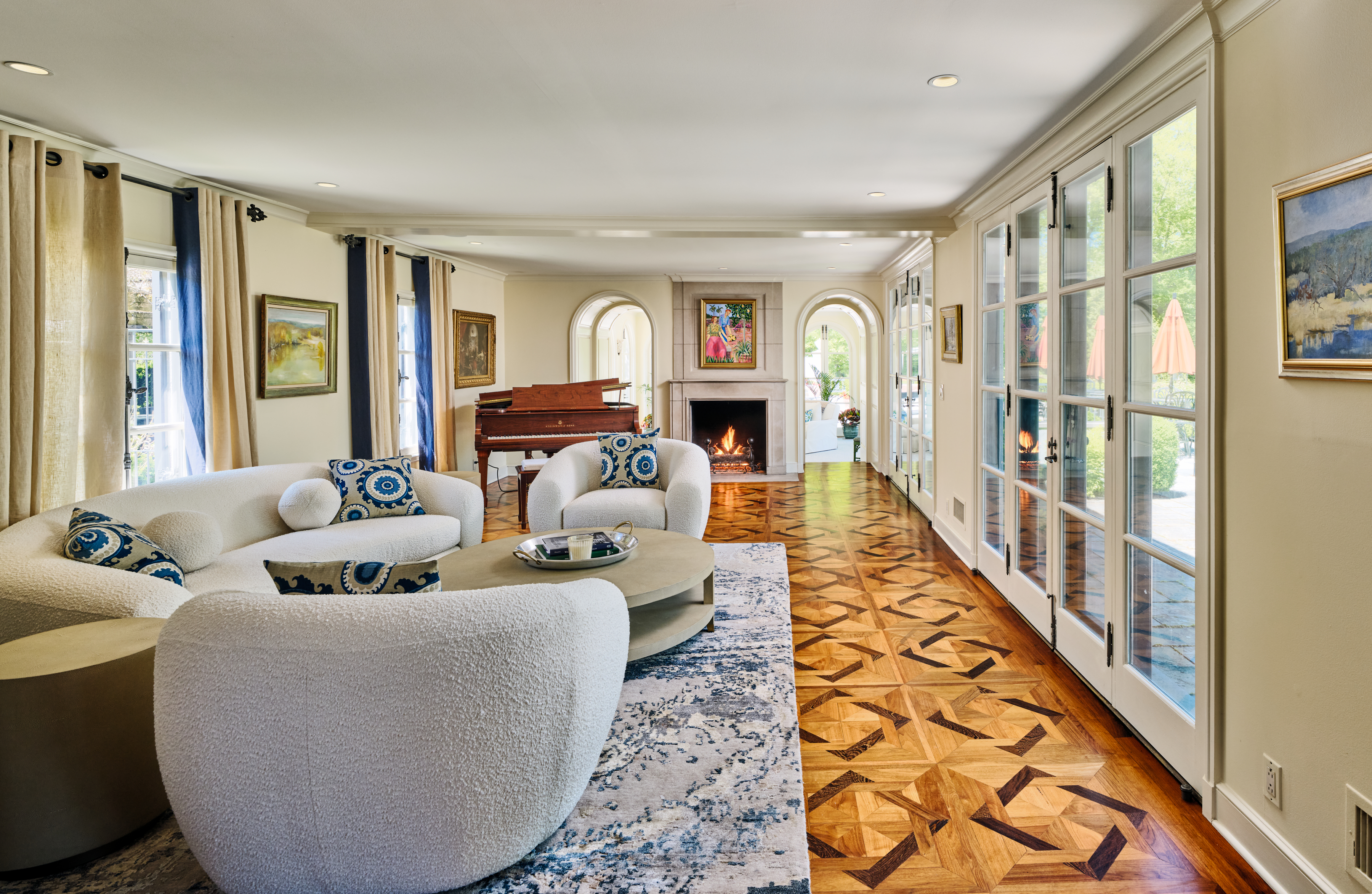 3052 River Road 