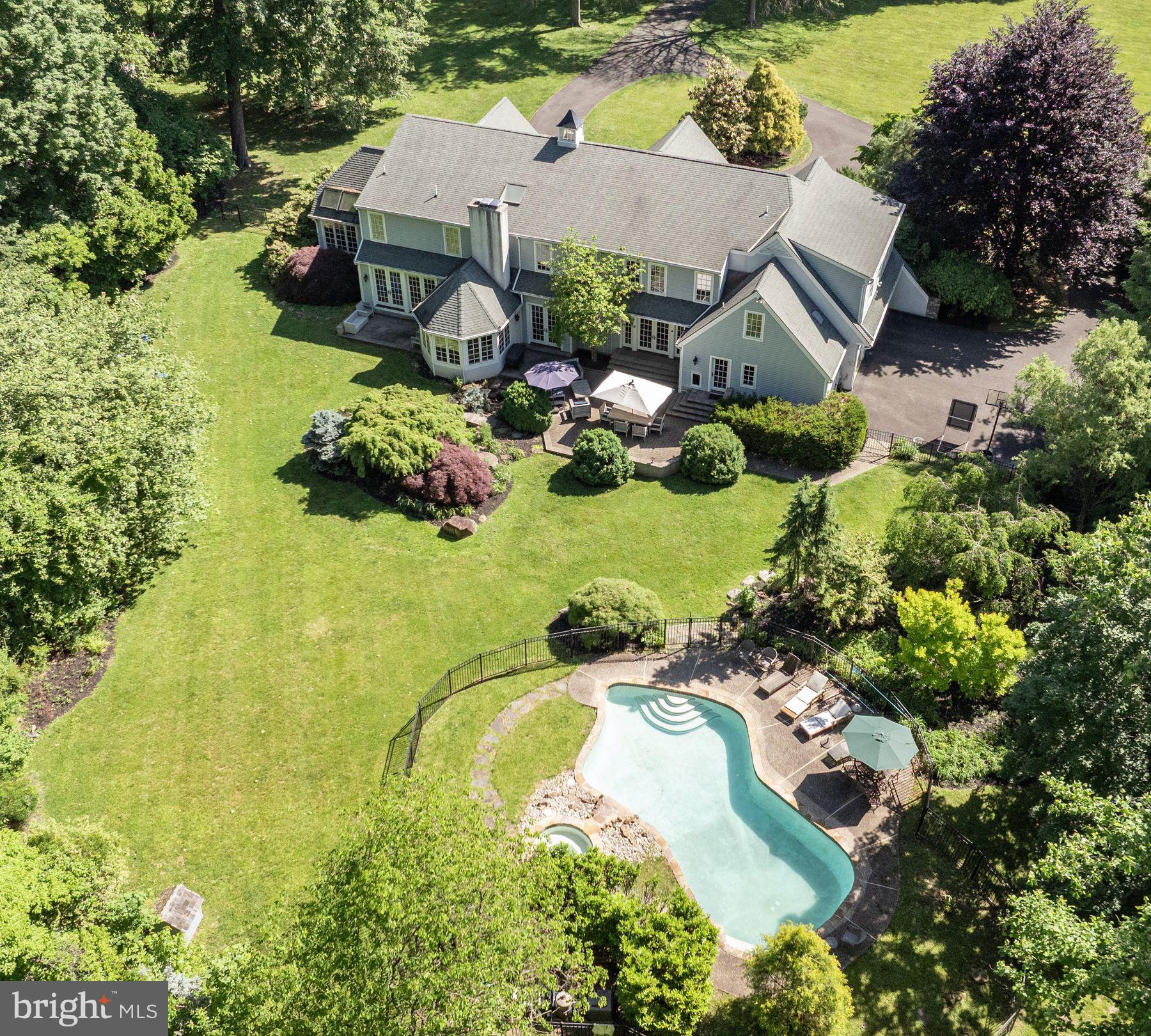 6025 STONEY HILL ROAD