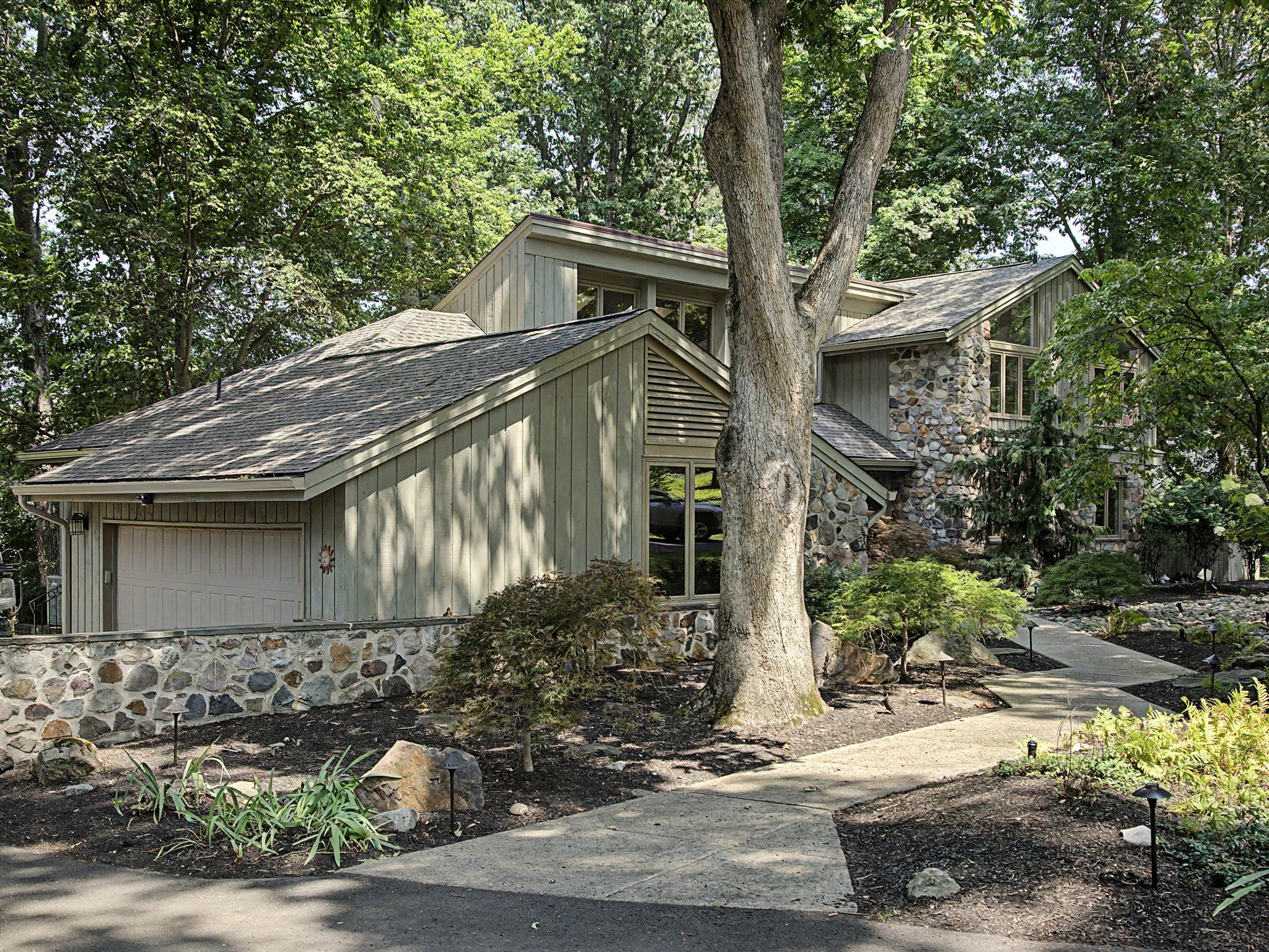 311 Mill Race Lane 