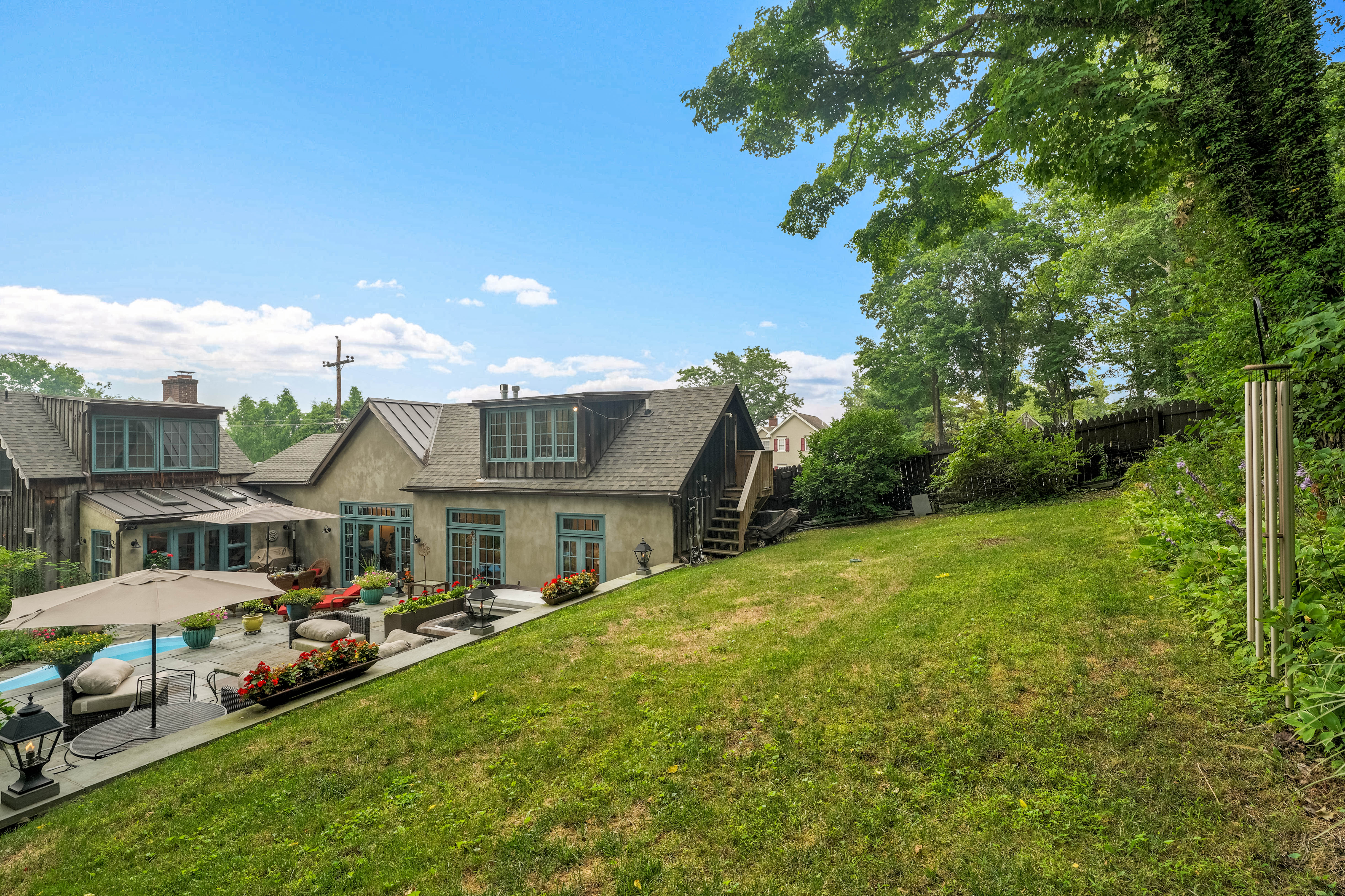 73 West Mechanic Street 