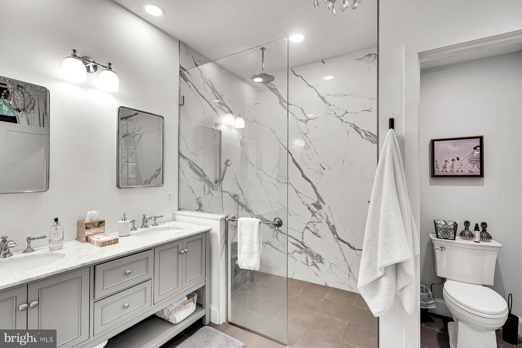 73 W MECHANIC STREET