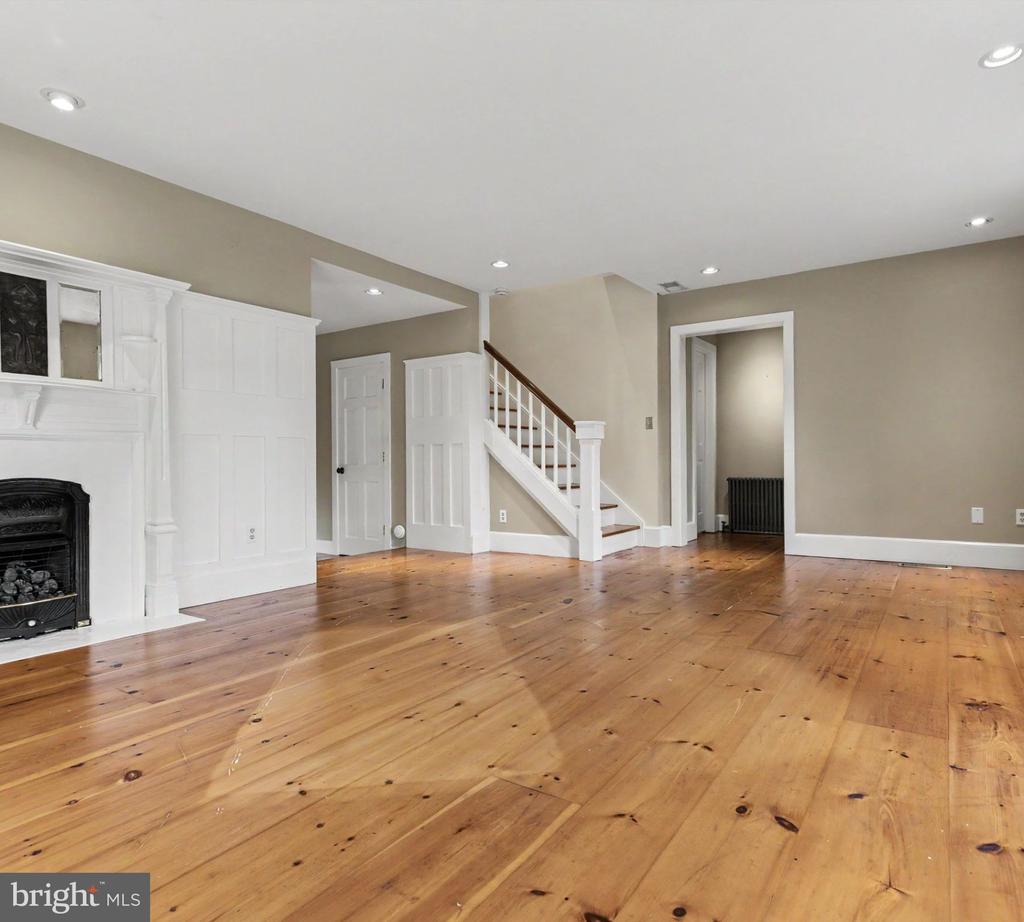 2969 RIVER ROAD