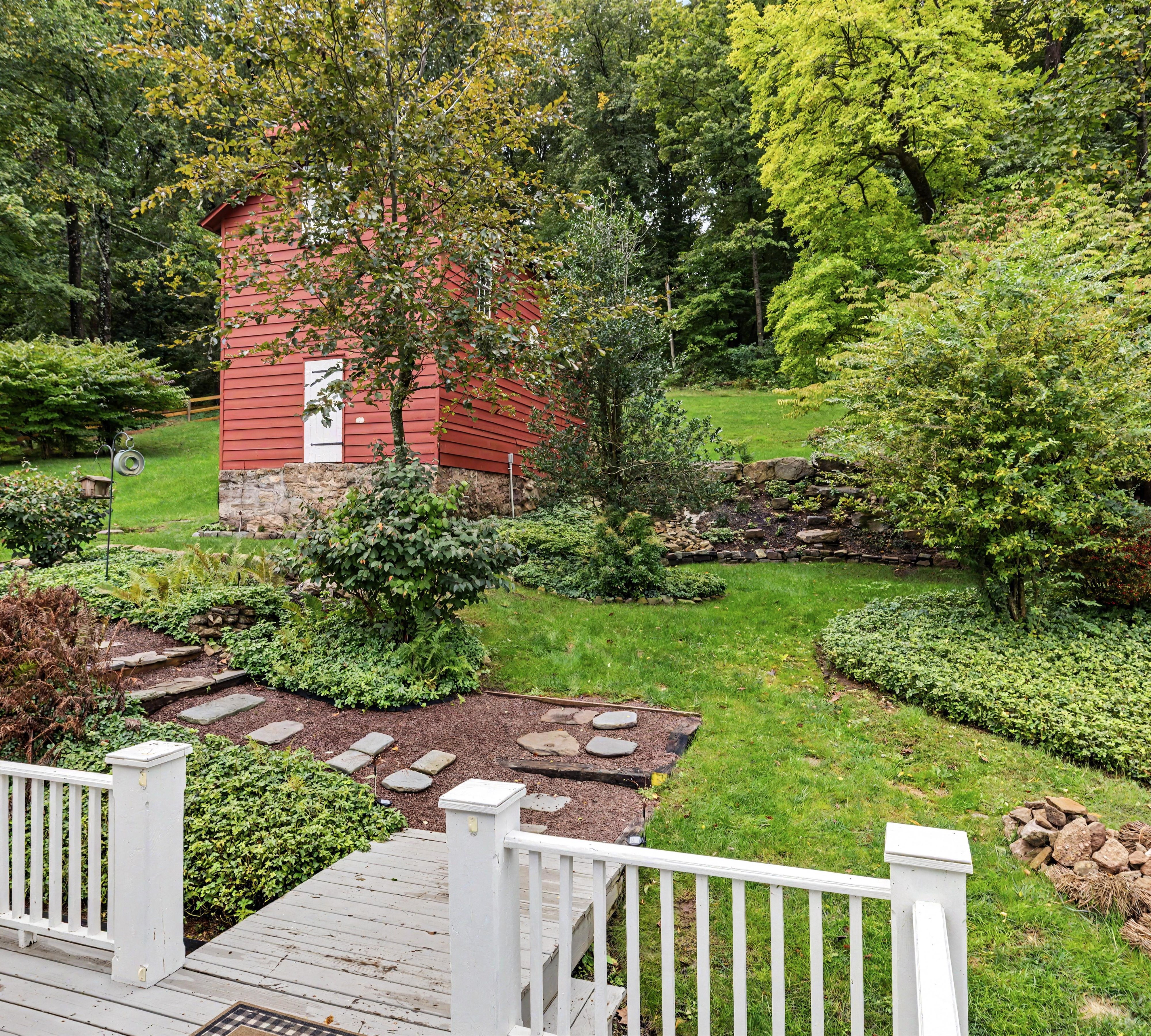 2969 River Road 