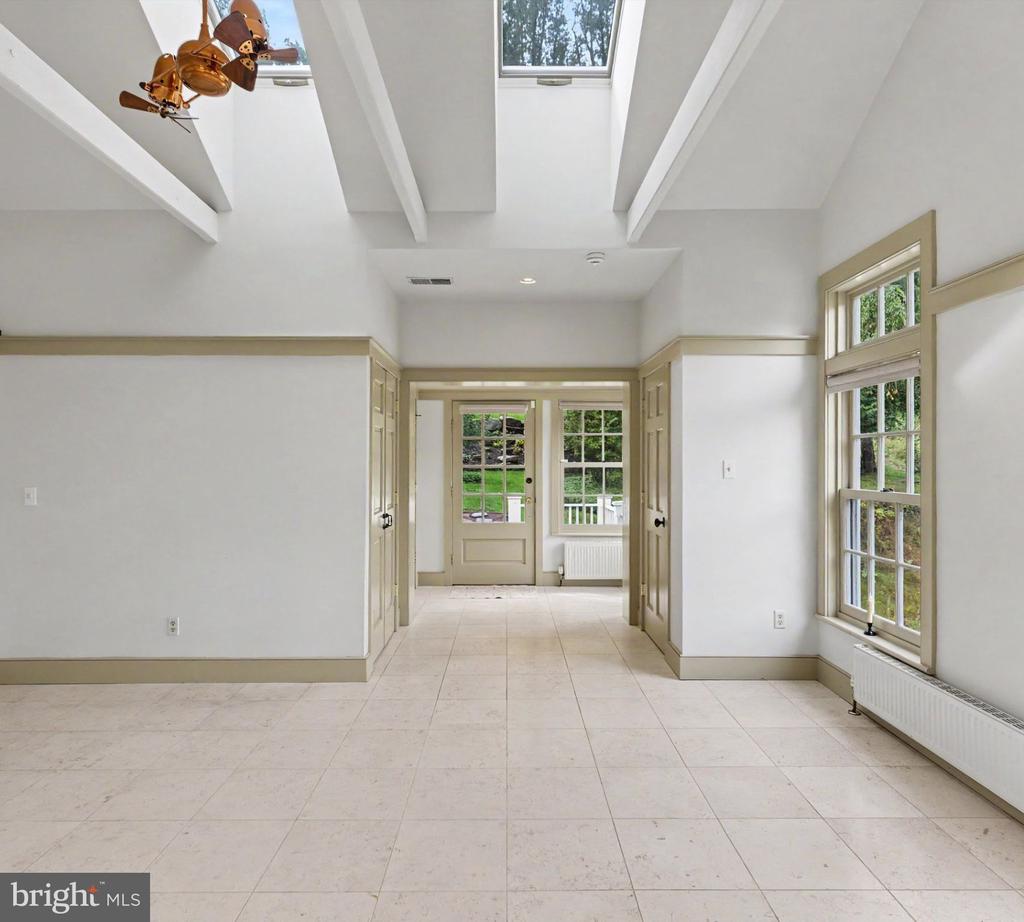 2969 RIVER ROAD