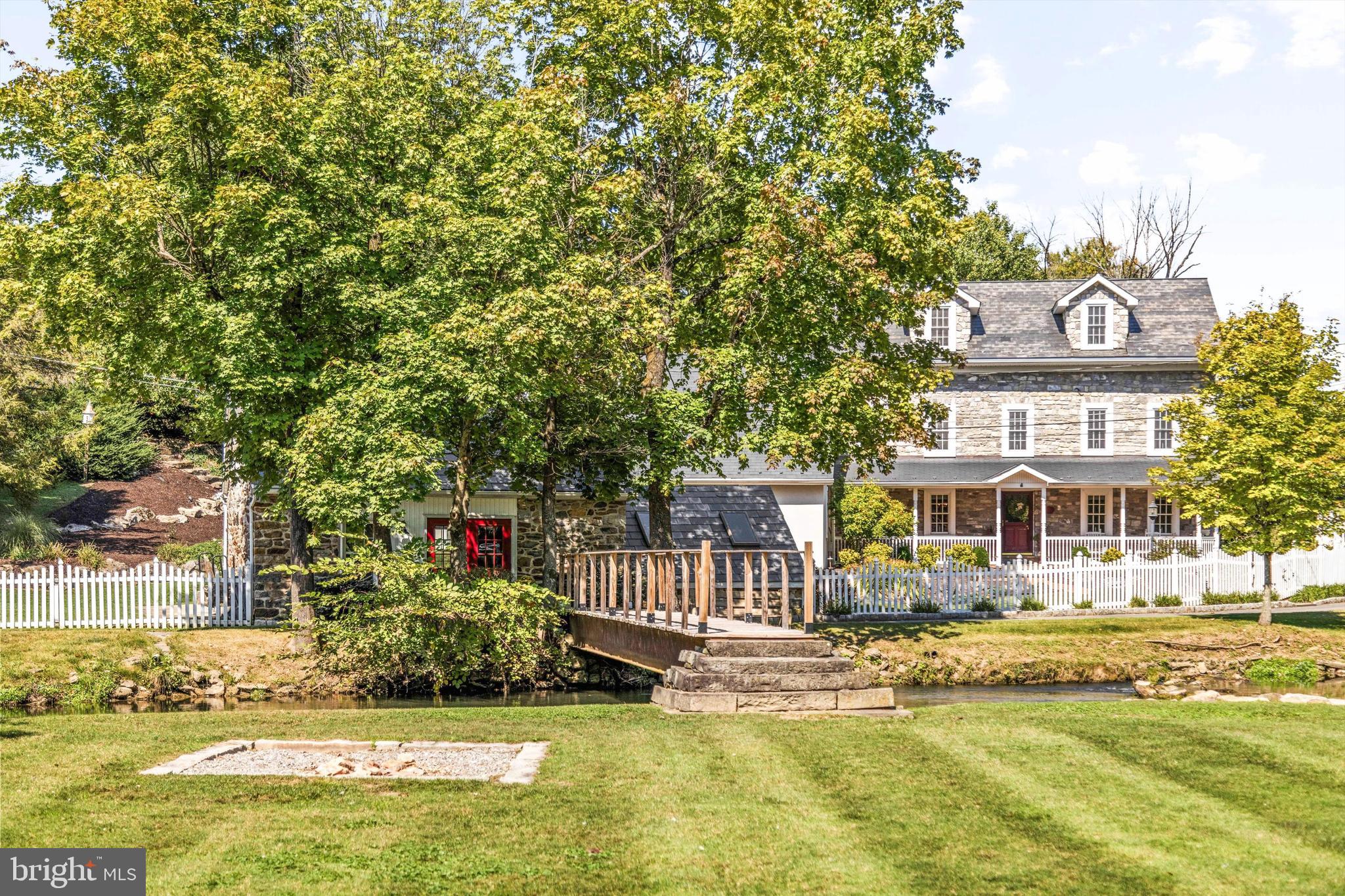 3677 Township Line Rd