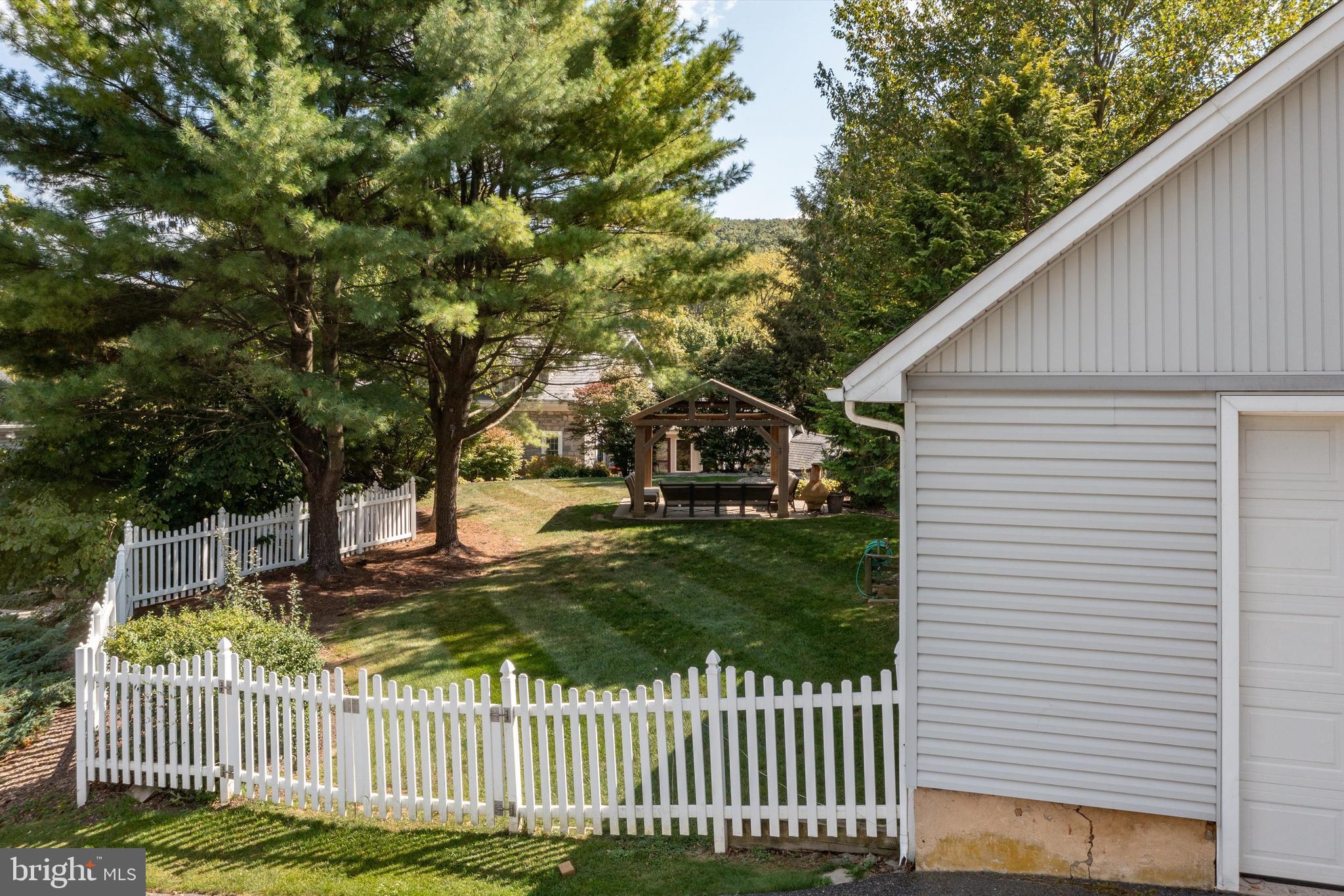 3677 Township Line Rd