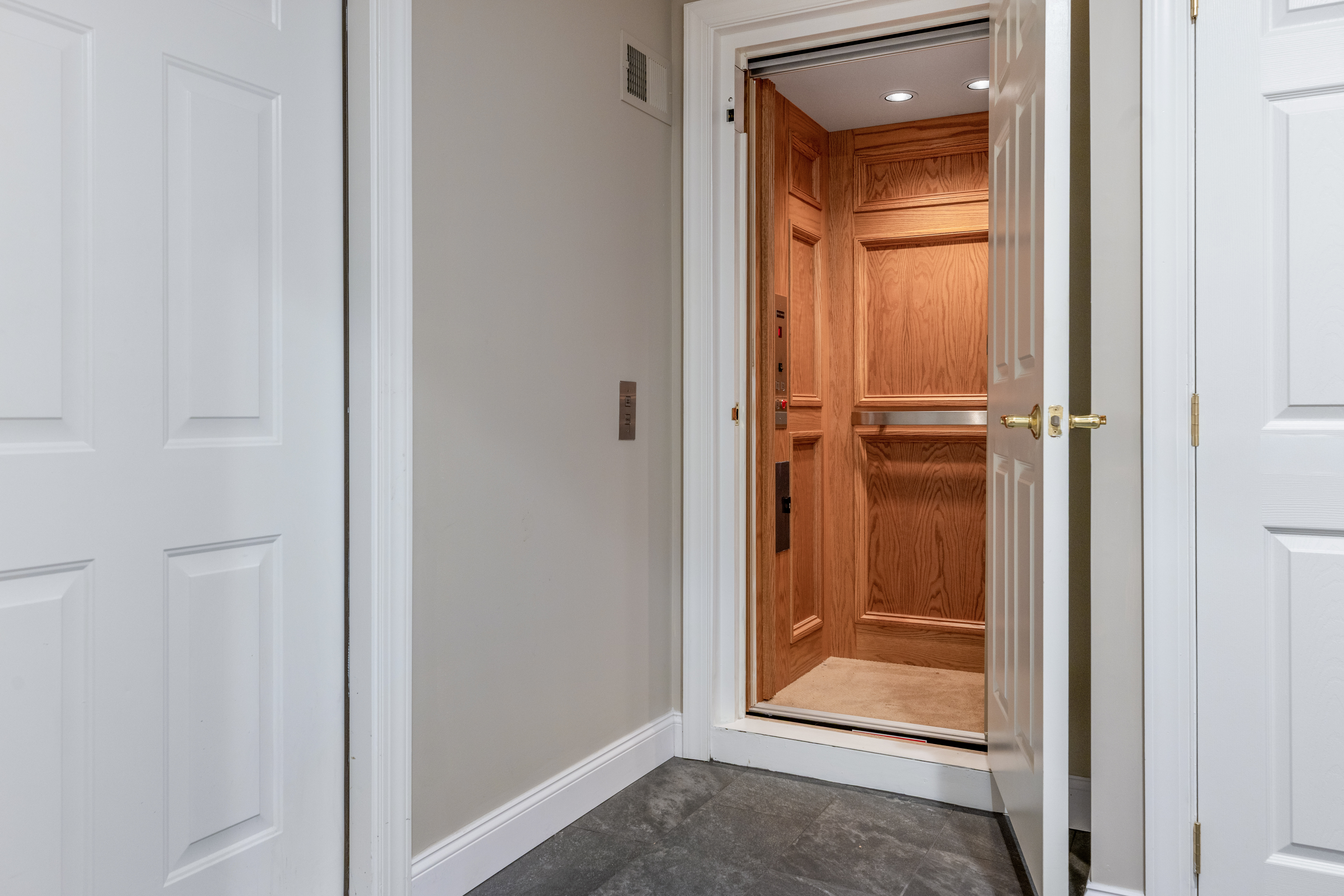 610 Quaker Ridge Terrace 