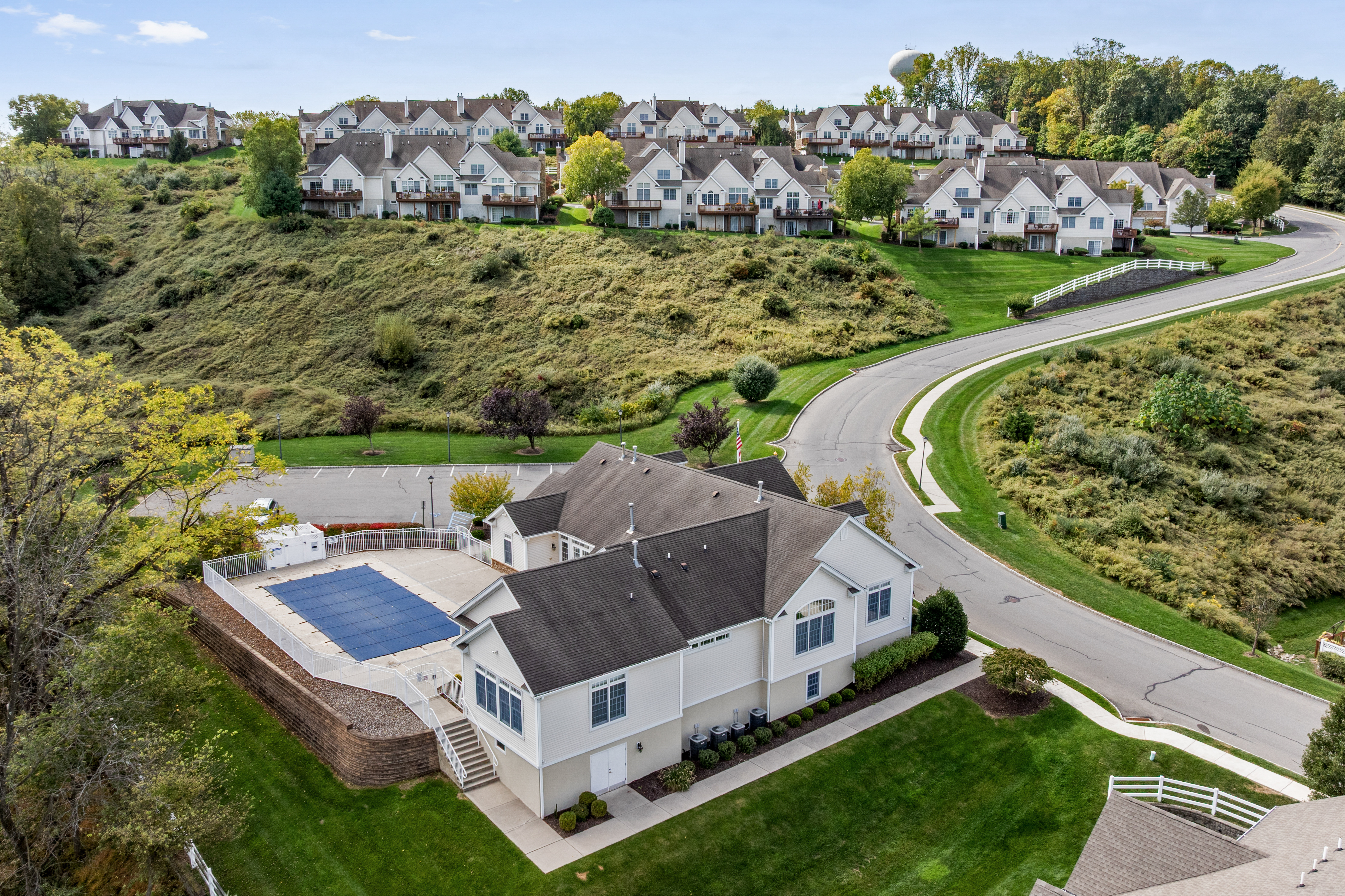 610 Quaker Ridge Terrace 