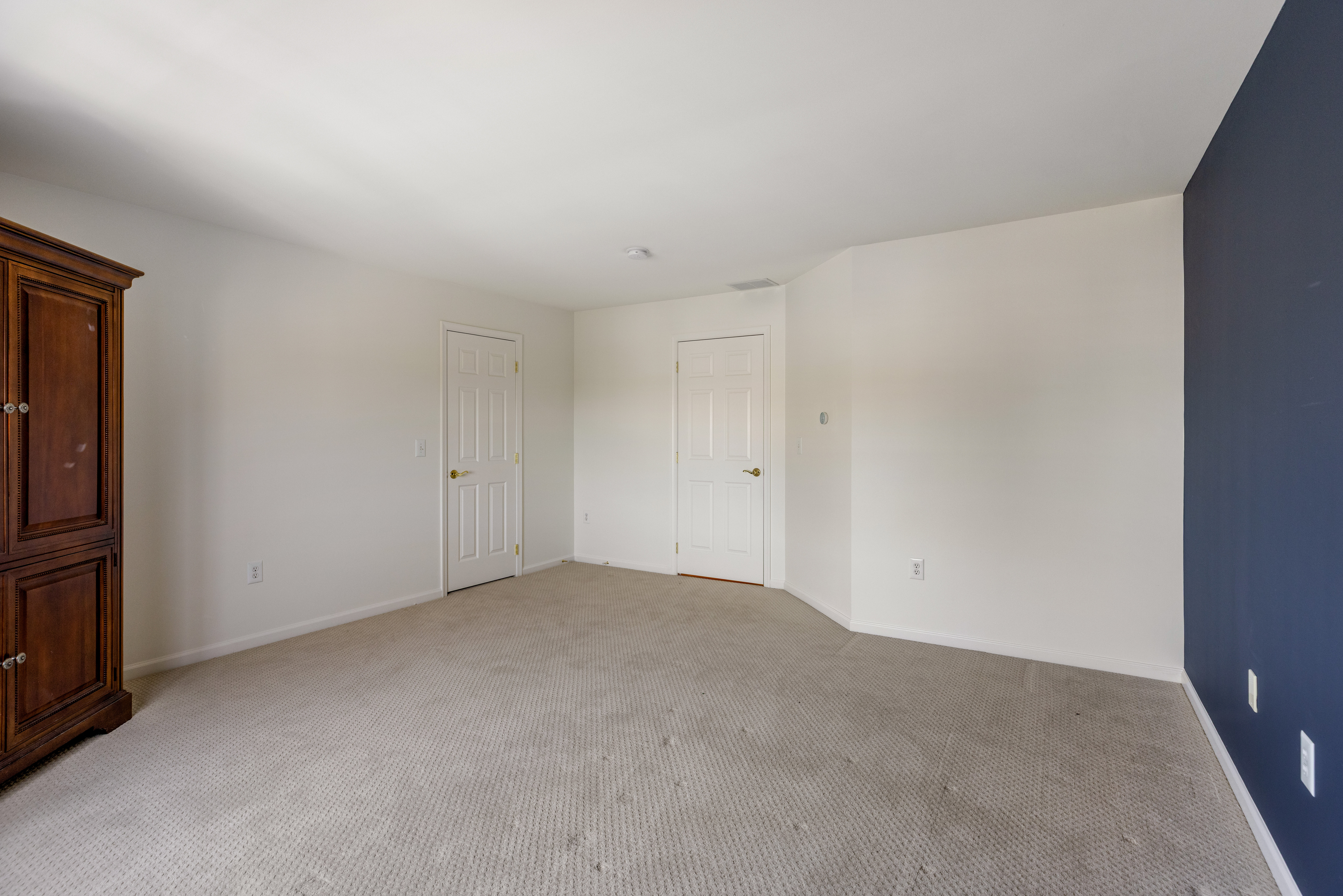 610 Quaker Ridge Terrace 