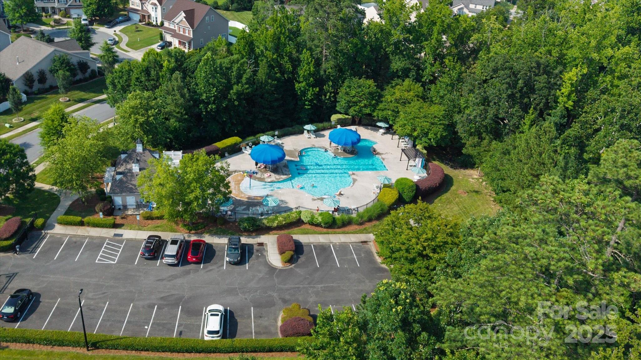 12704 Franklin Square Road