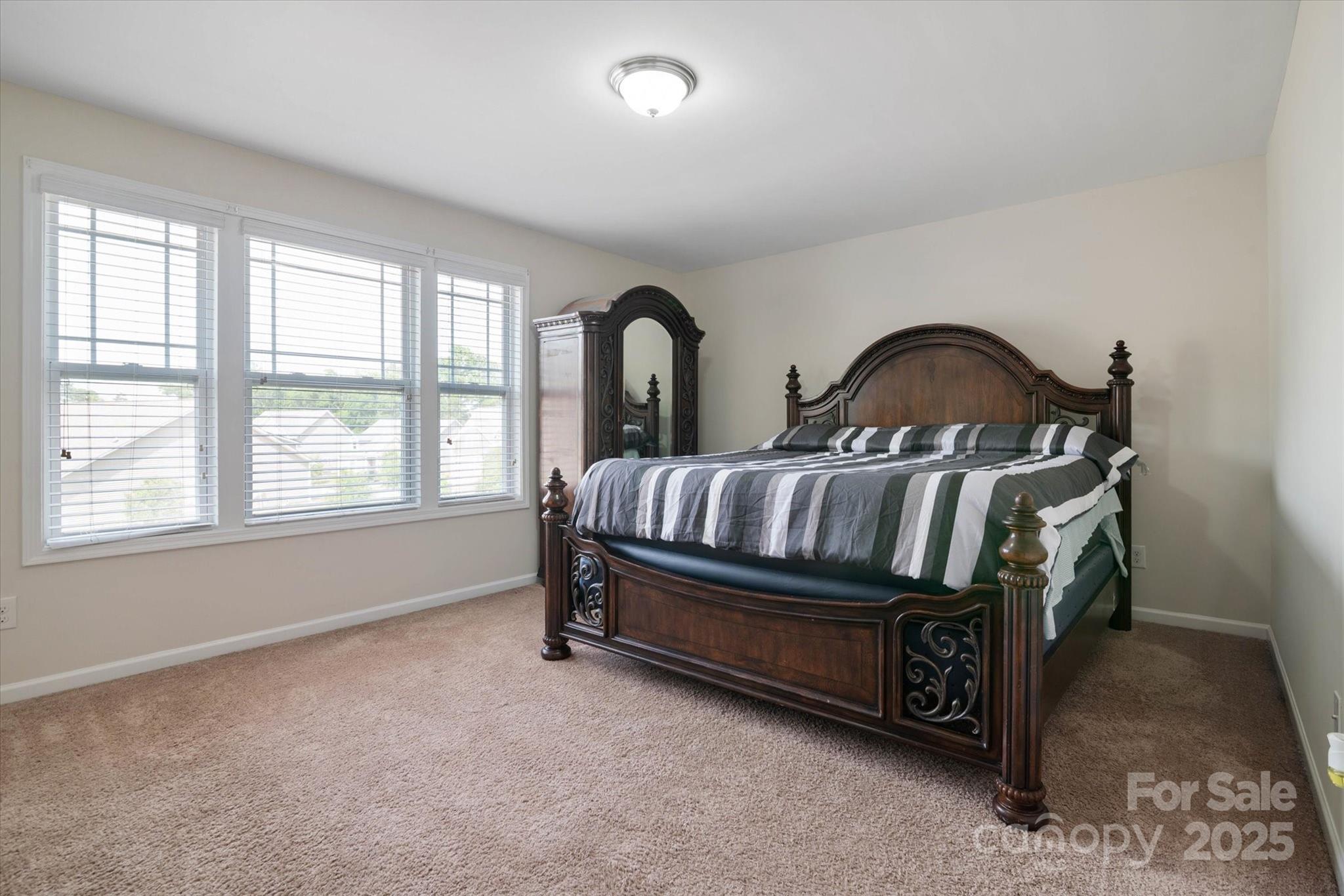 12704 Franklin Square Road