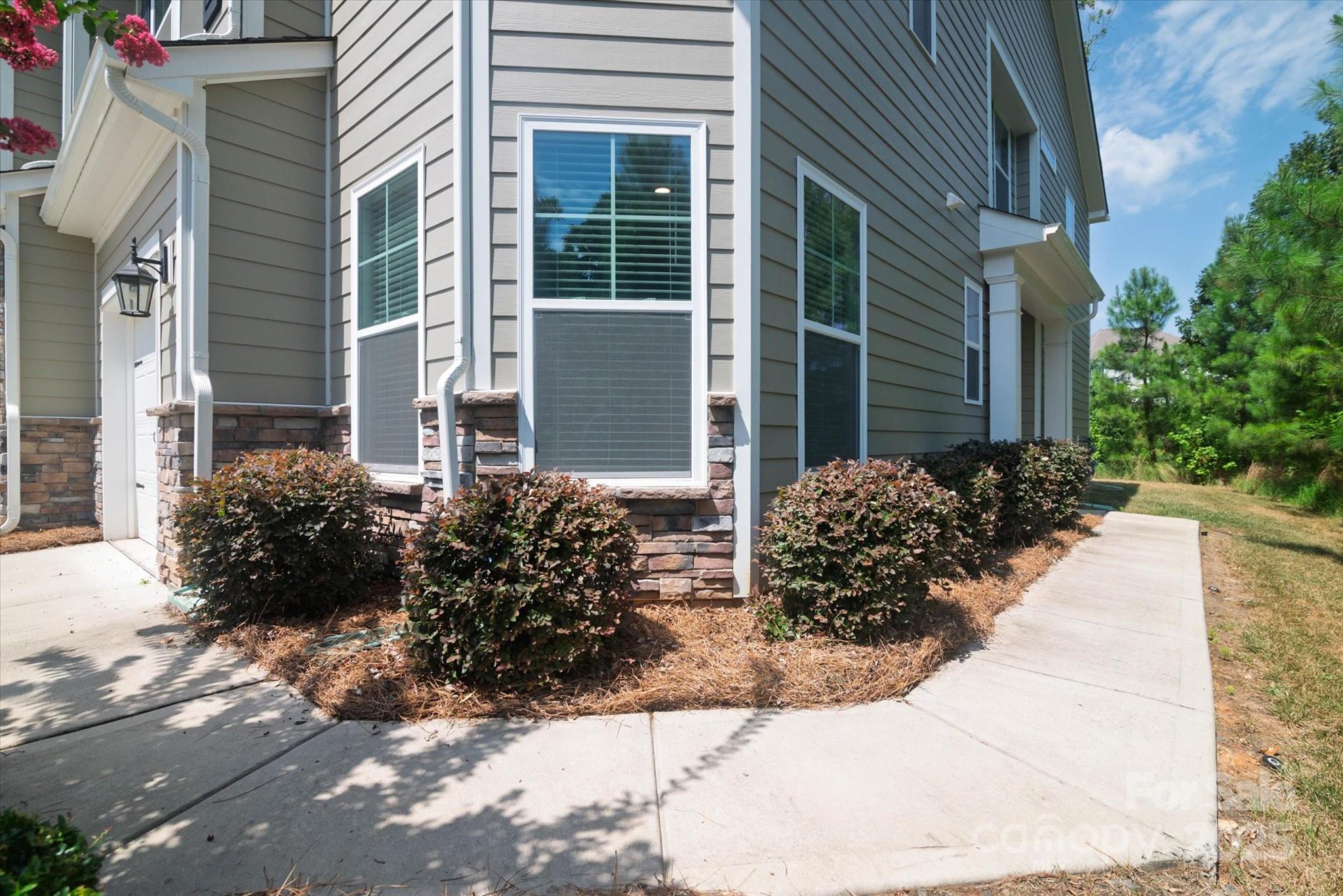 761 Little Bluestem Drive