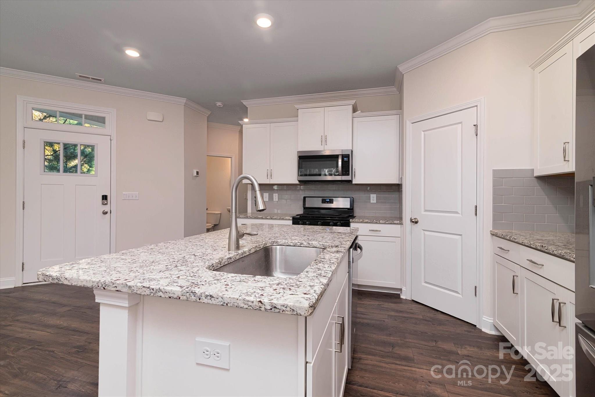 761 Little Bluestem Drive