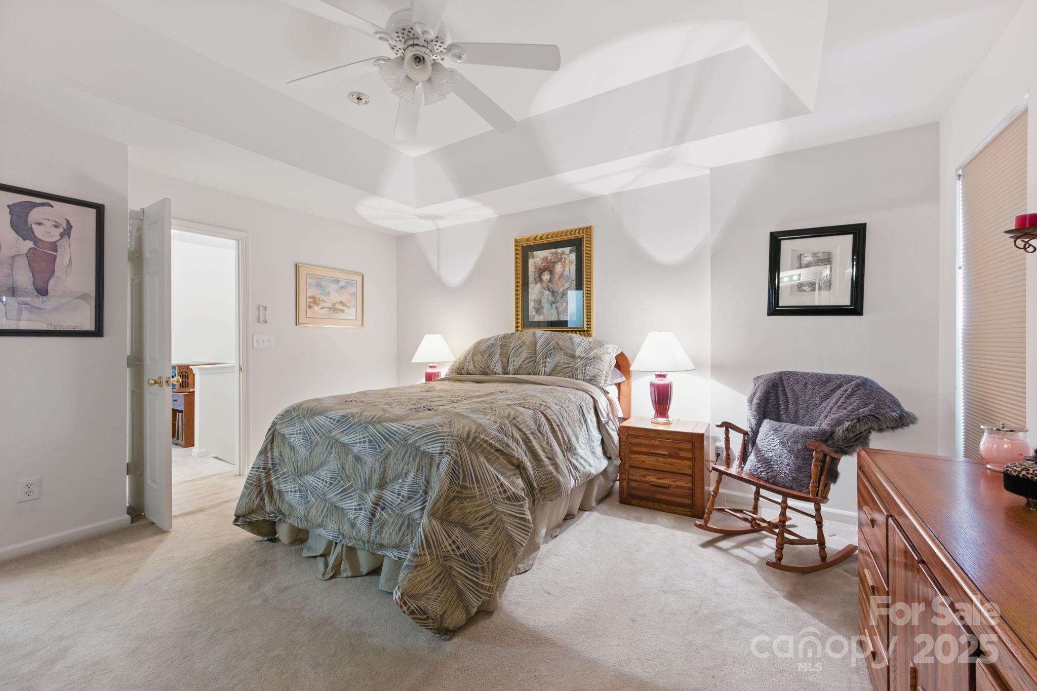 12350 Swan Wings Place