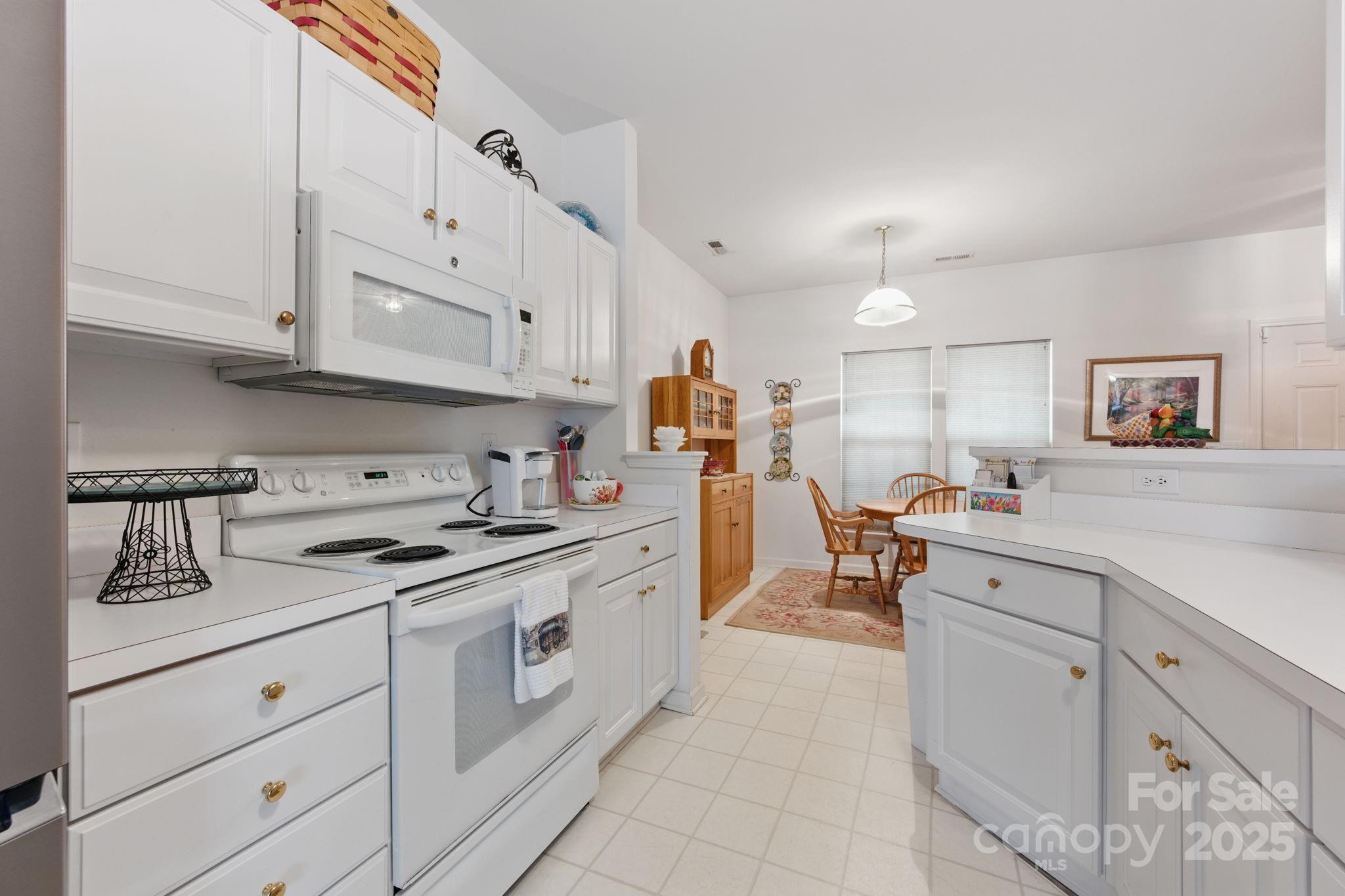 12350 Swan Wings Place