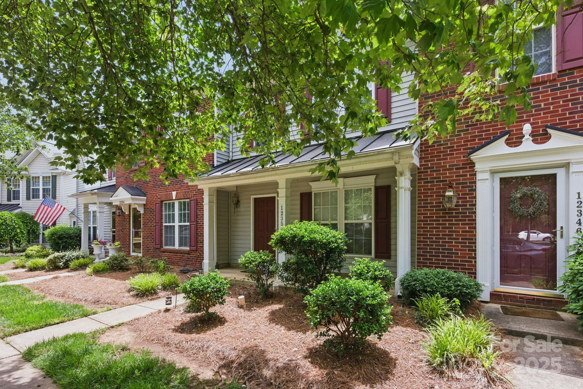 12350 Swan Wings Place