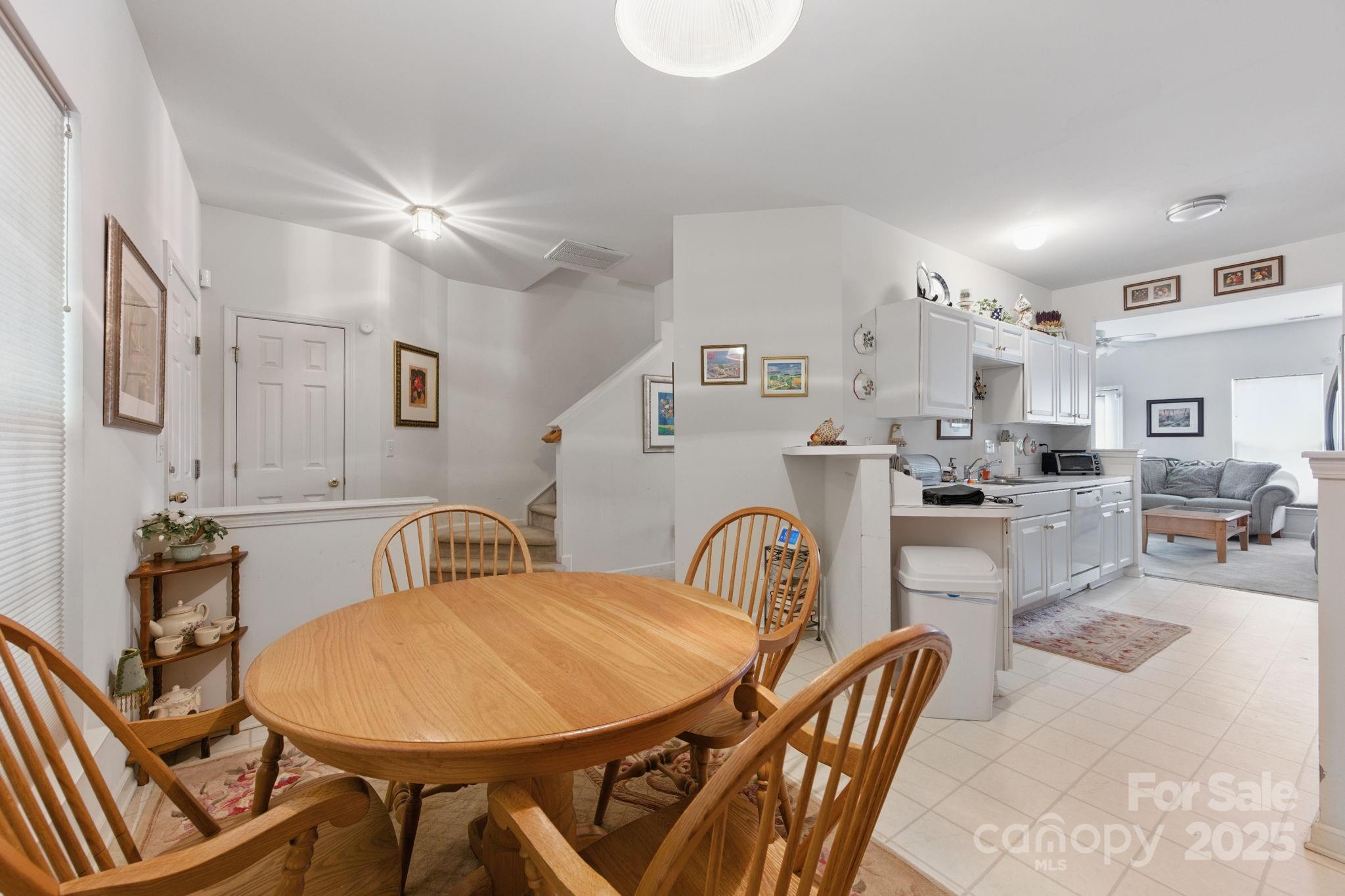 12350 Swan Wings Place