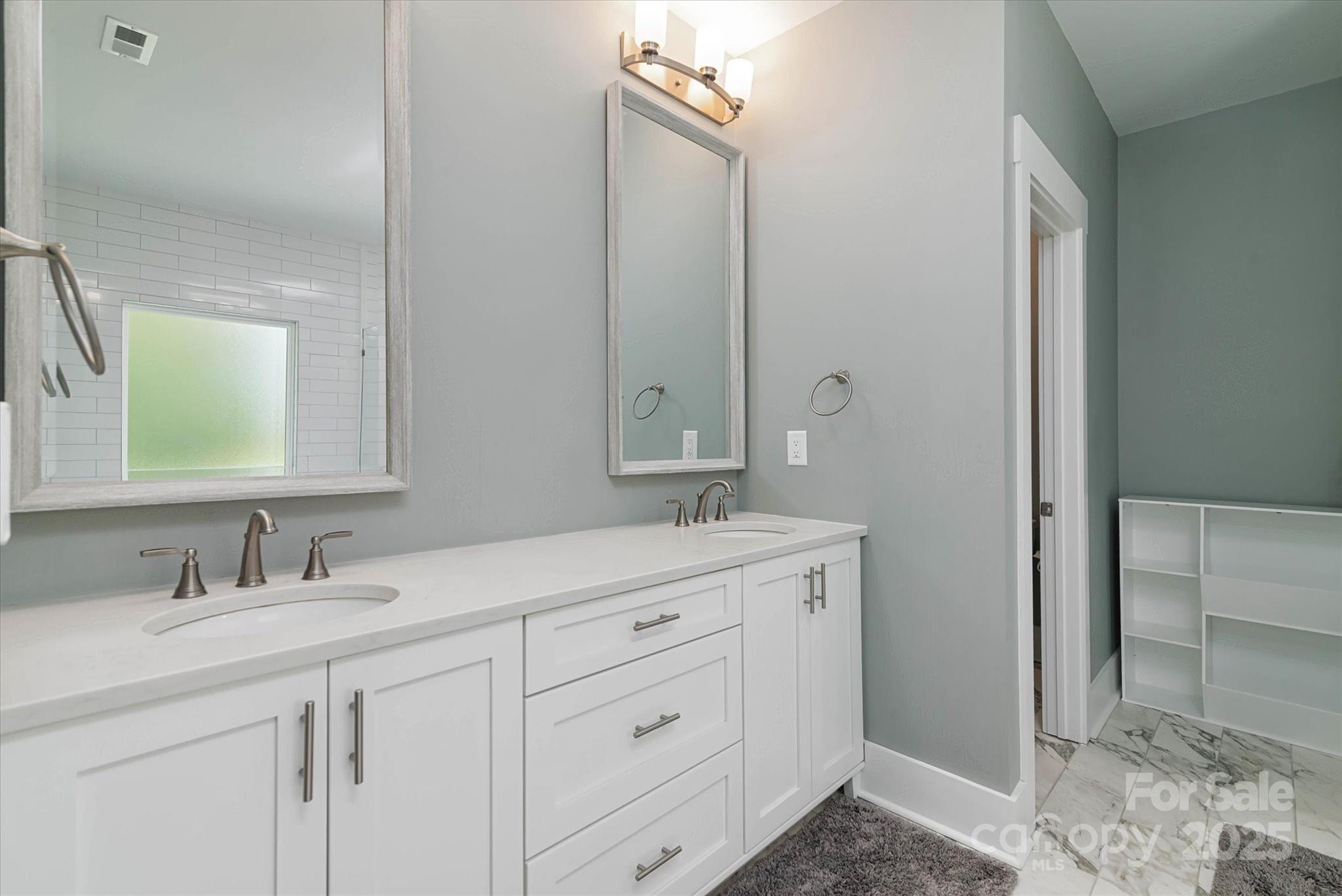 5345 Christopher Road