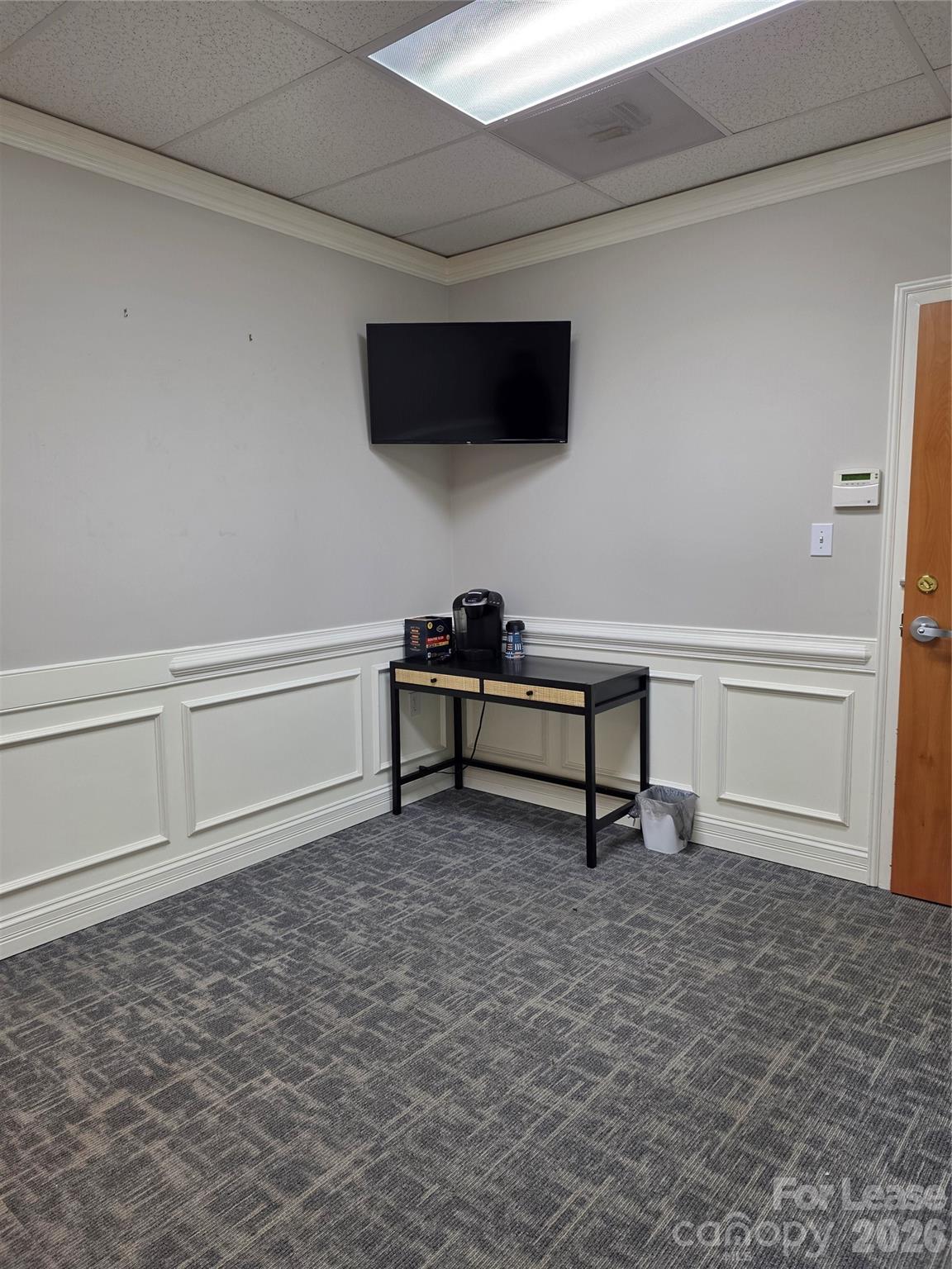 3121 Springbank Lane