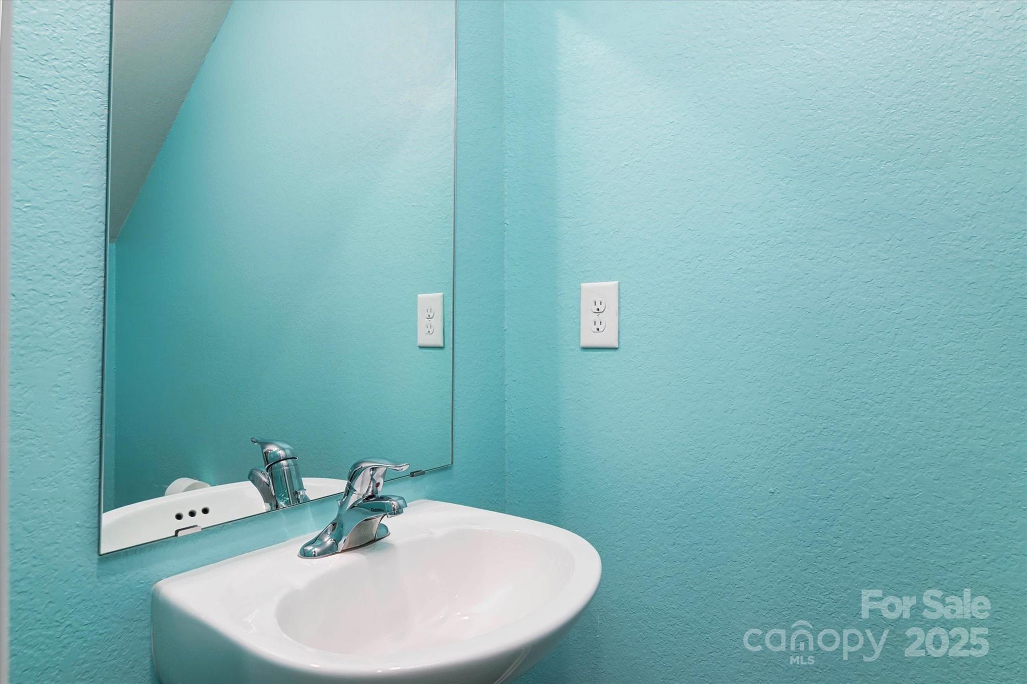 1345 Standing Oak Drive