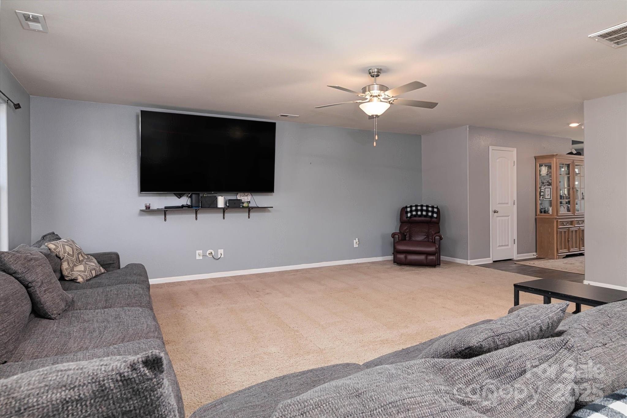 1345 Standing Oak Drive