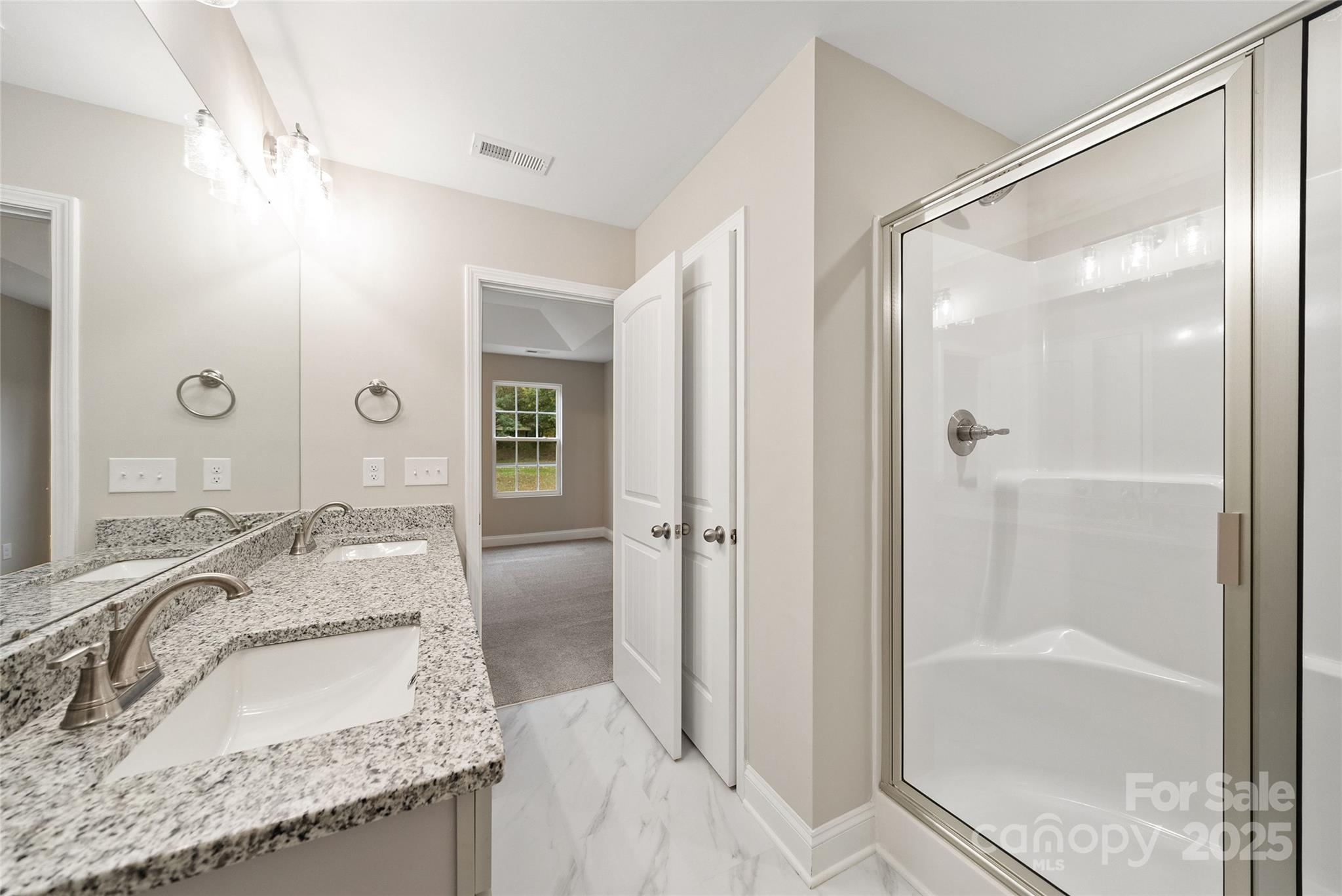 4005 Vann Sneed Road Unit: 5