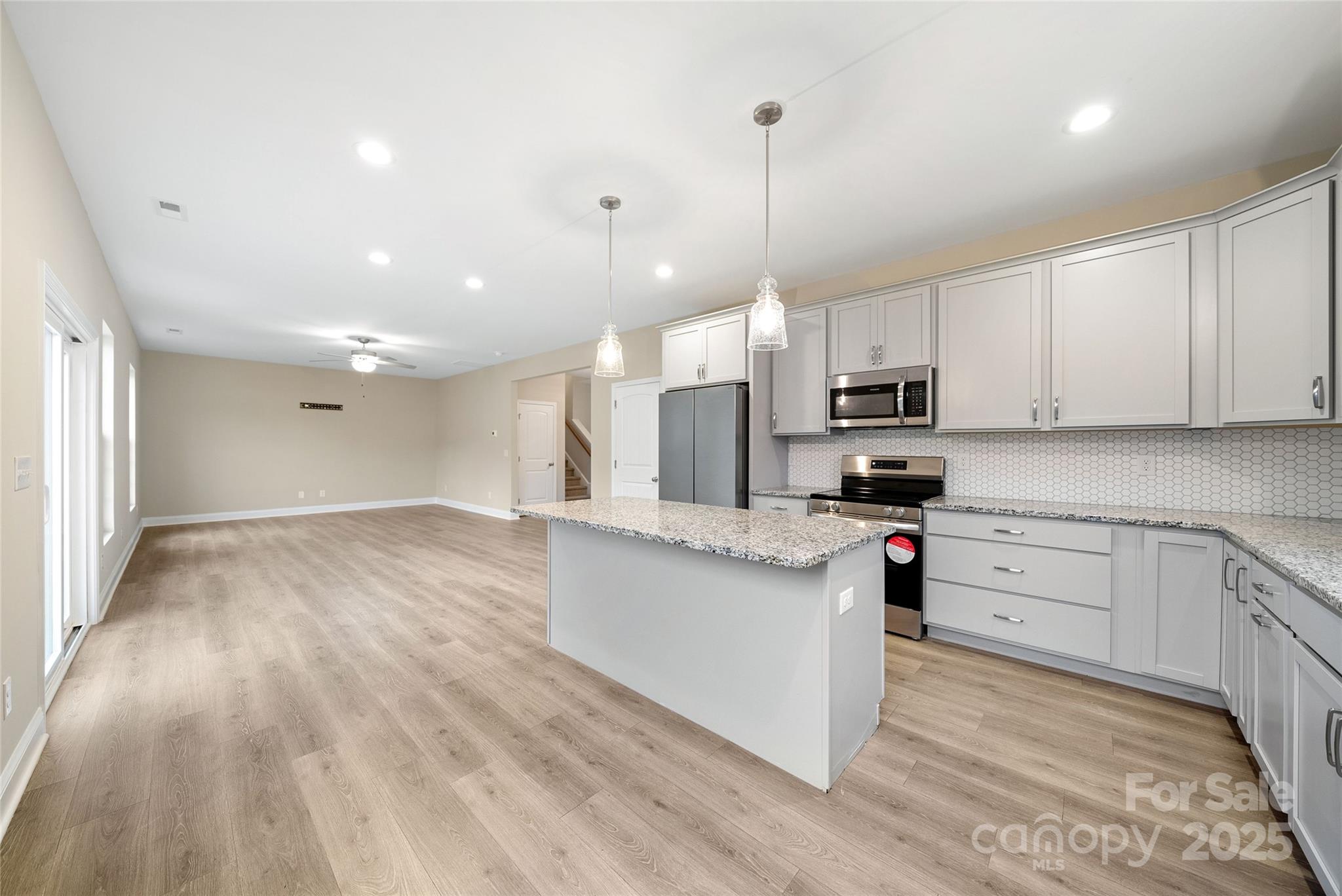 4005 Vann Sneed Road Unit: 5