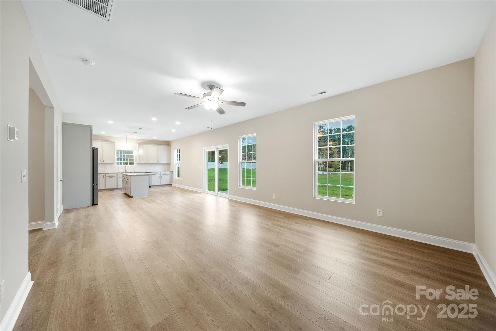 4005 Vann Sneed Road Unit: 5