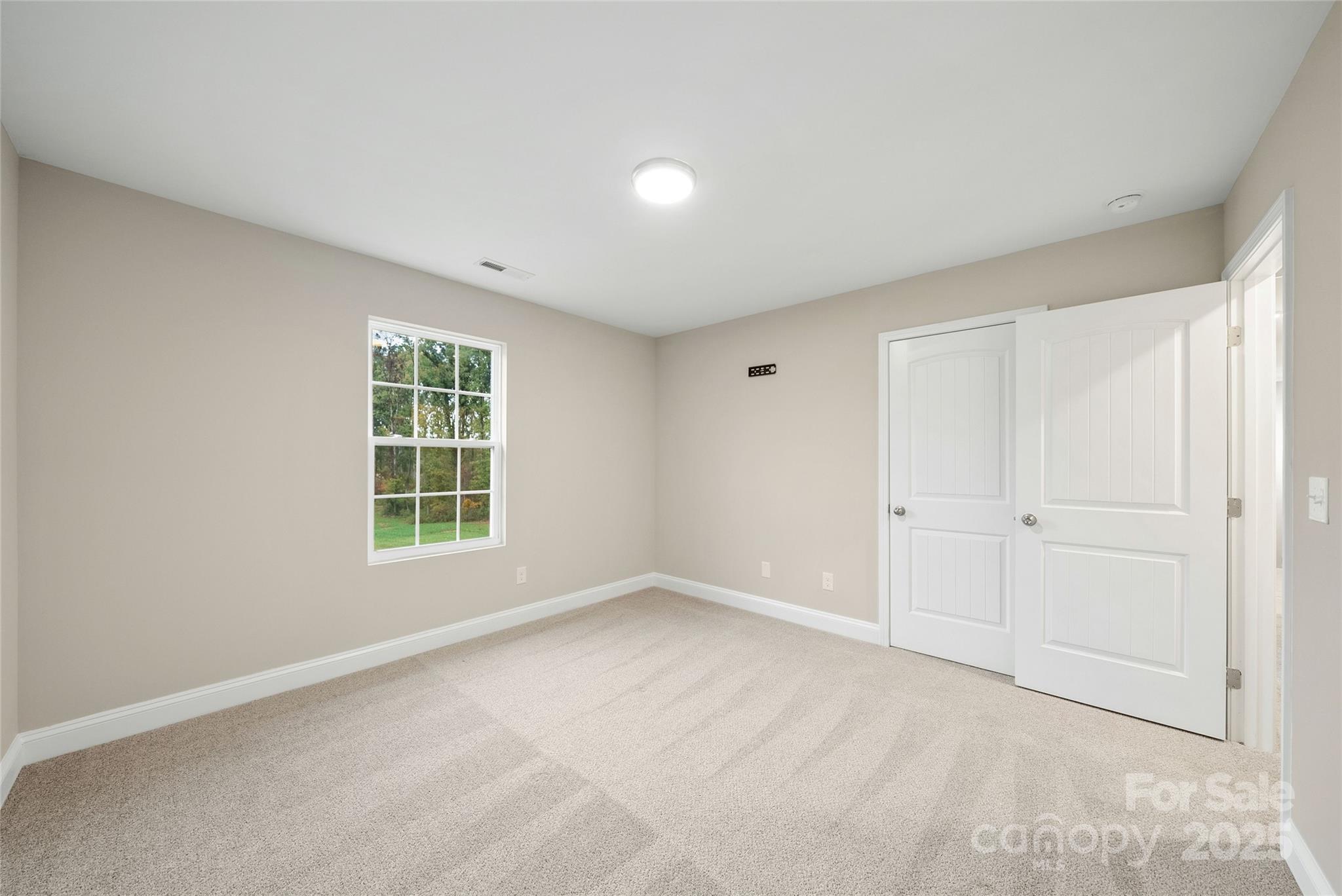 4005 Vann Sneed Road Unit: 5