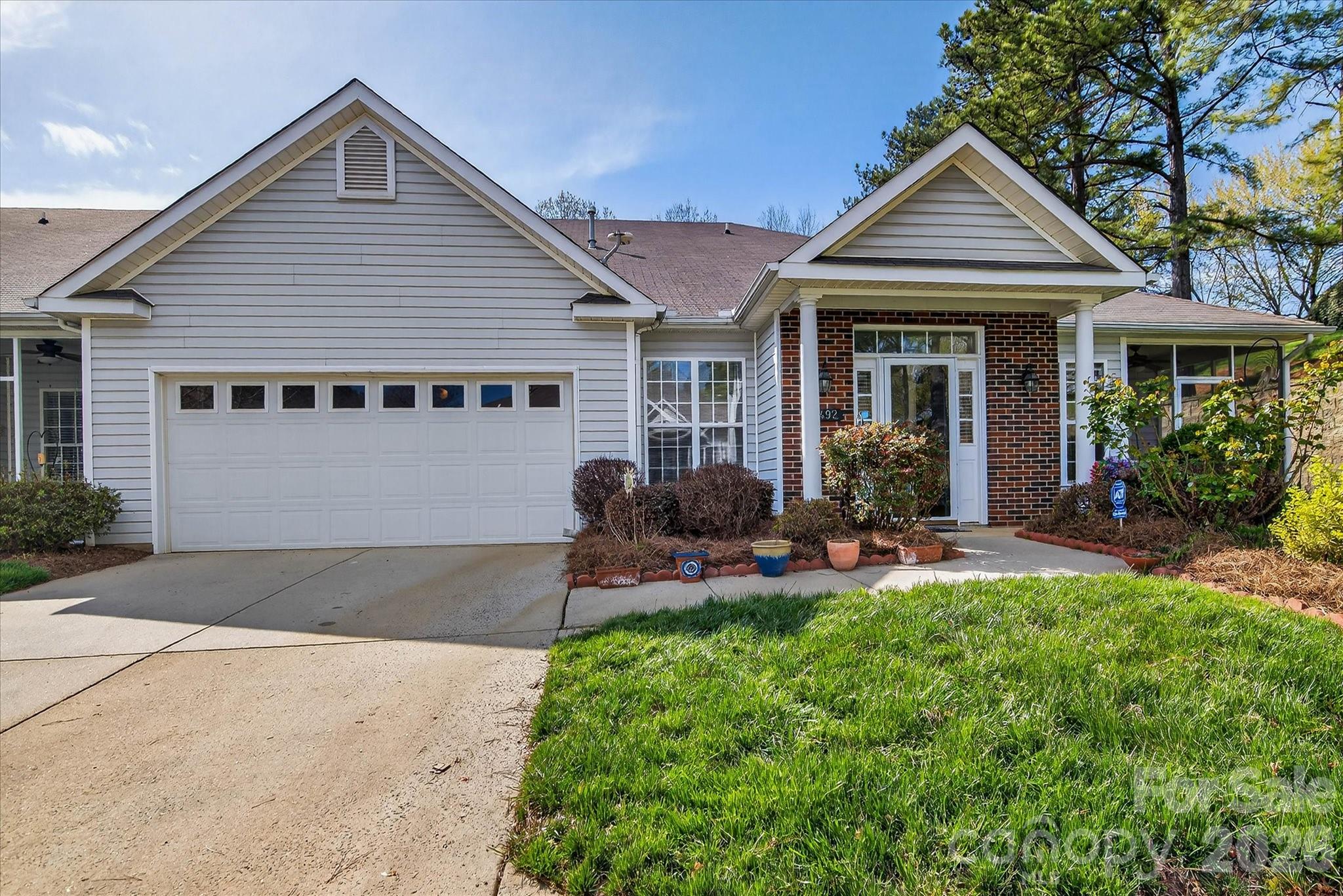 4492 Antelope Lane