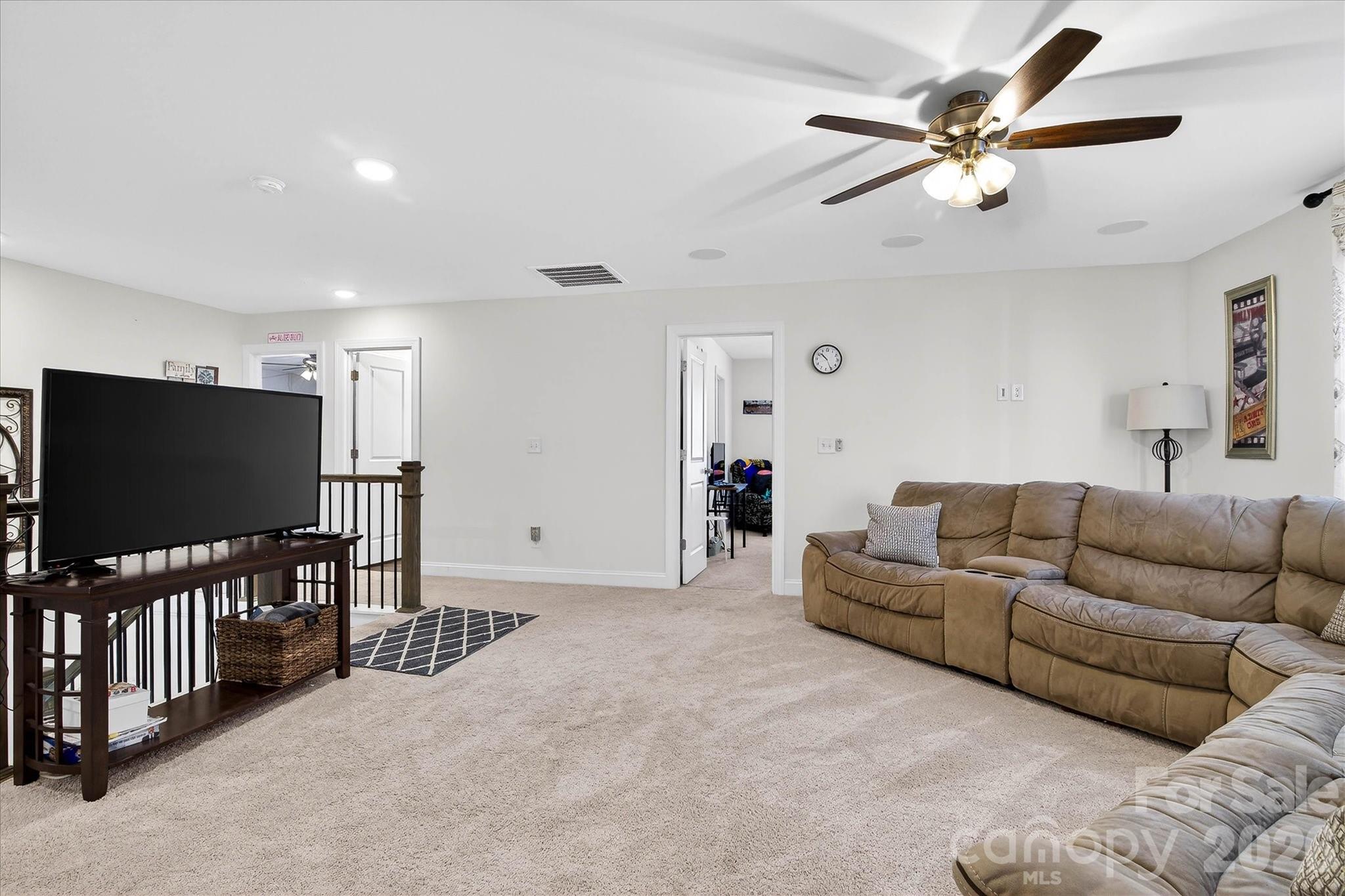 5516 Verona Road