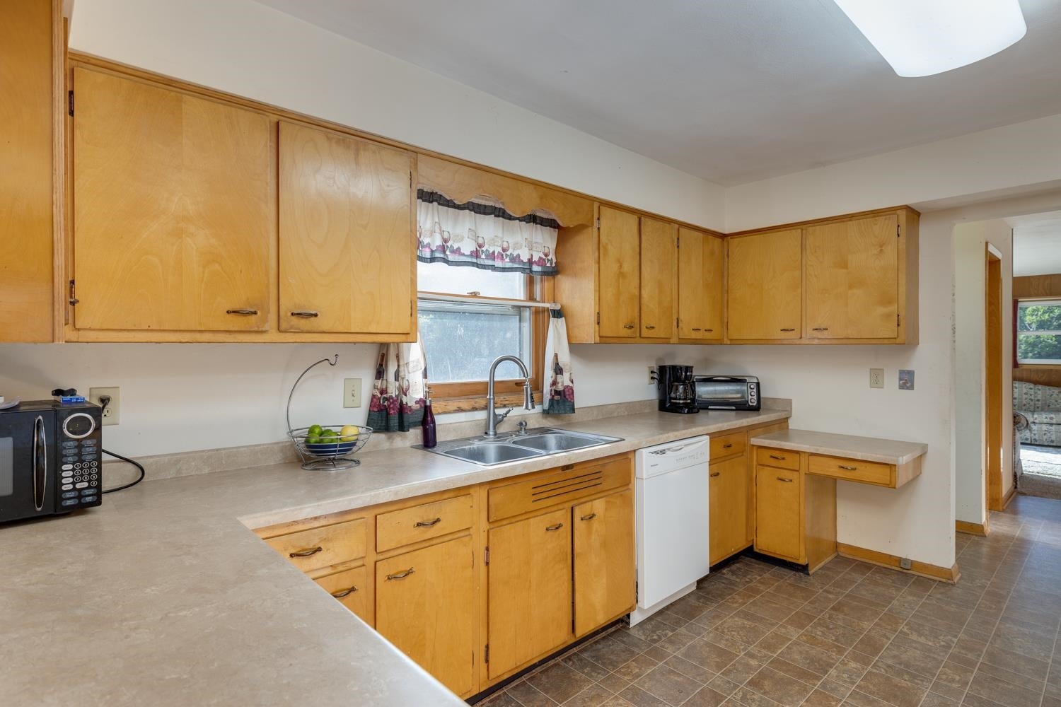 1127 Erie Drive