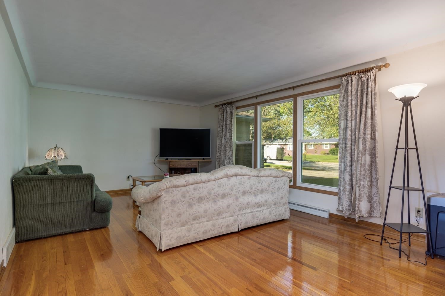 1127 Erie Drive