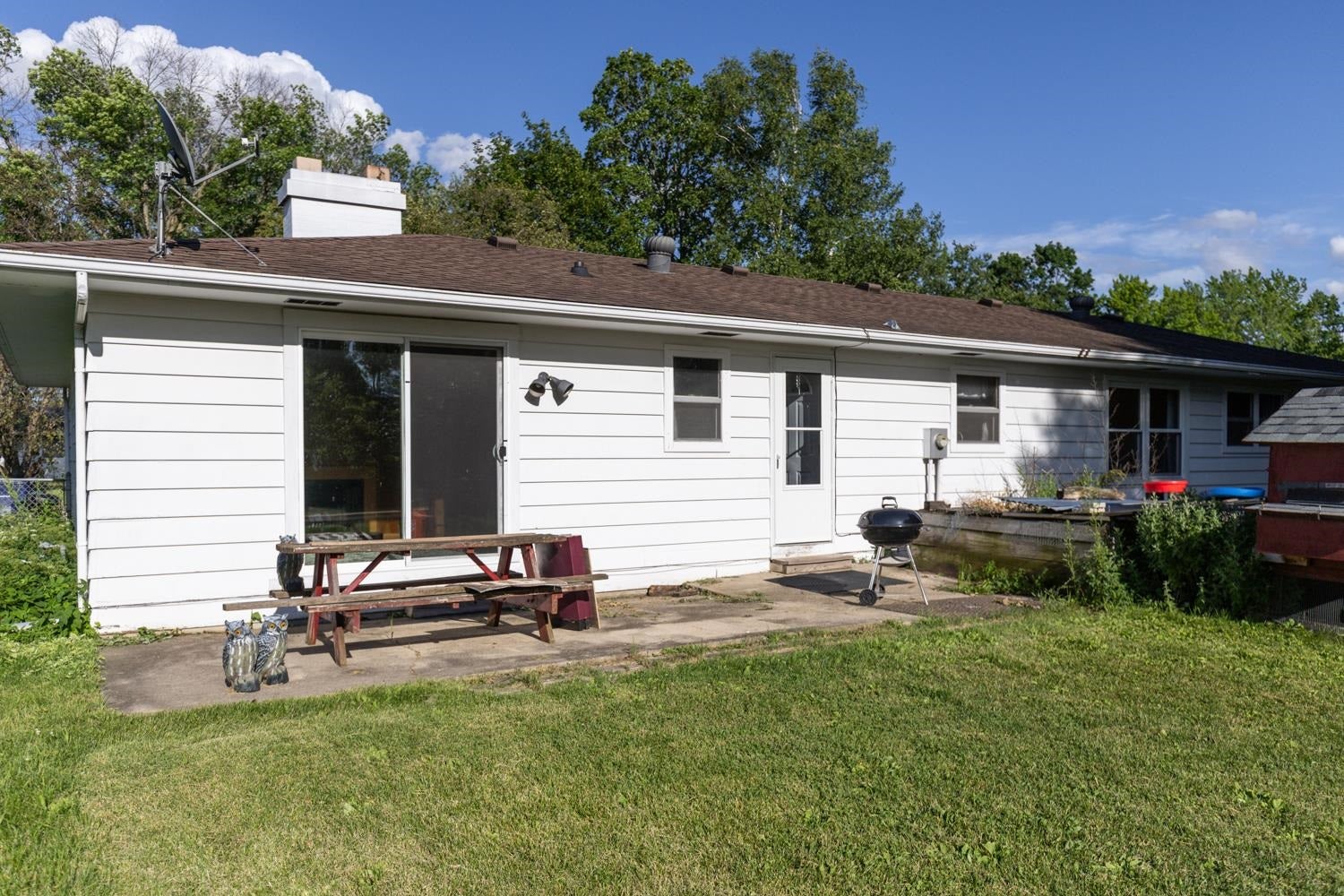 1127 Erie Drive