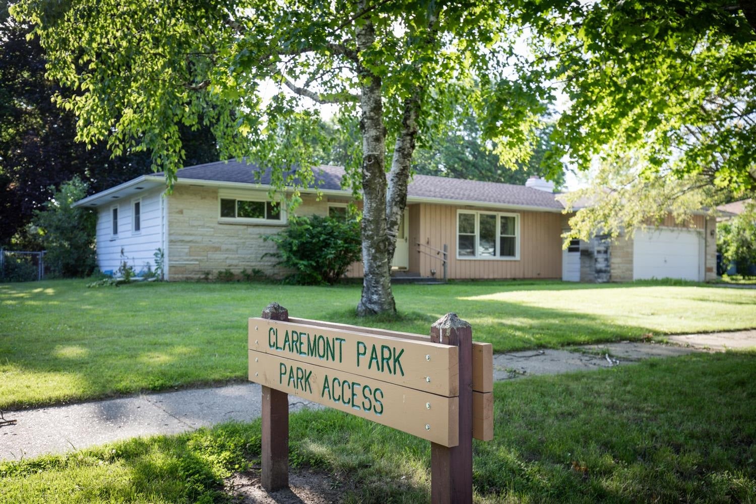 1127 Erie Drive