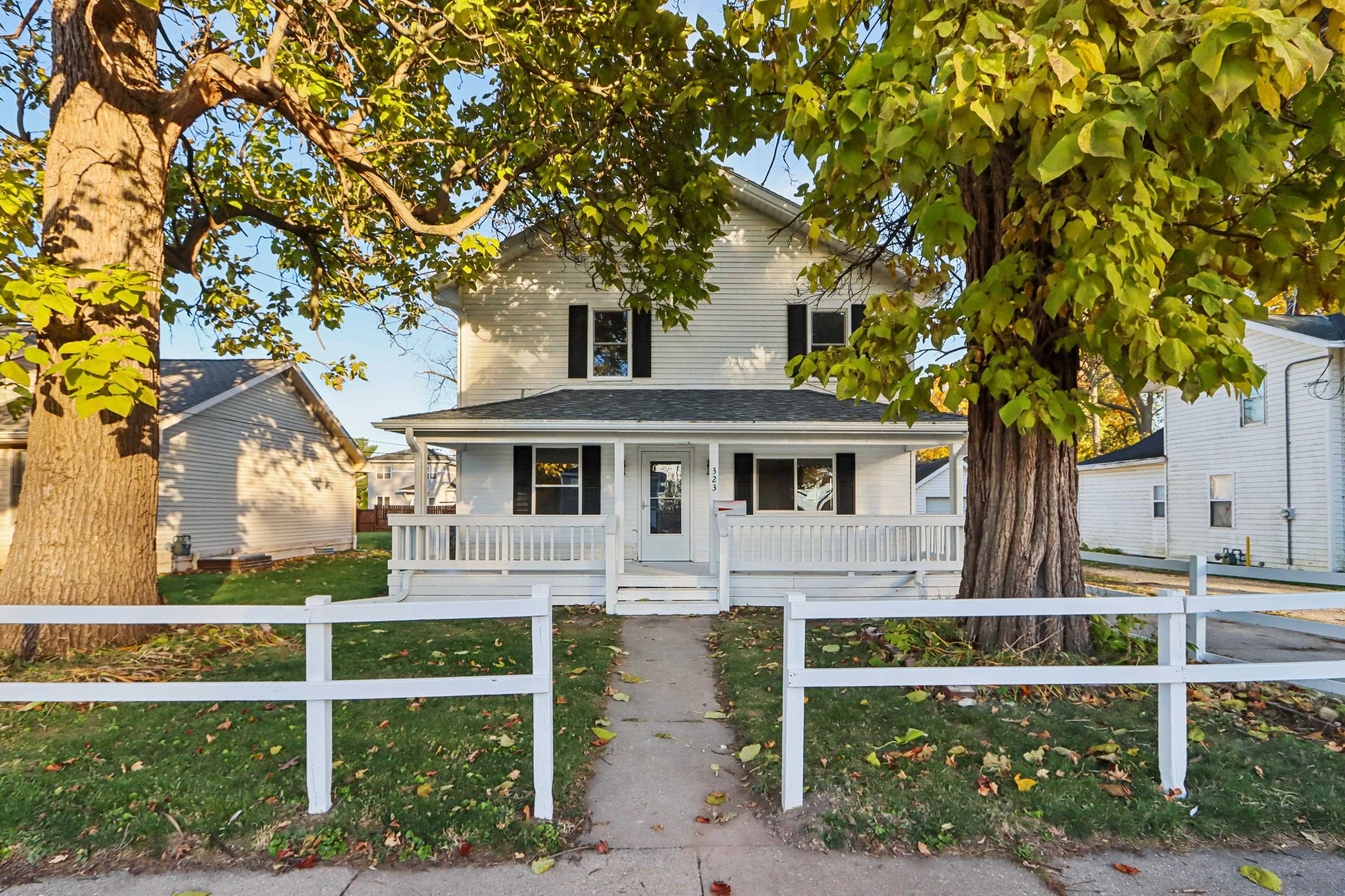 323 Center Avenue