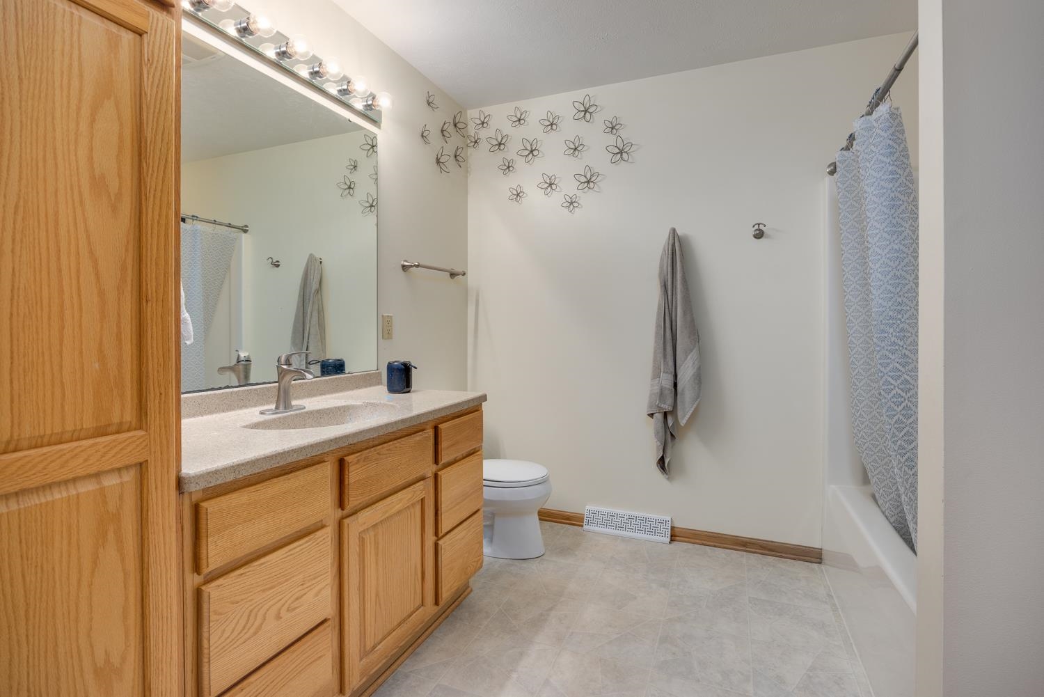 1348 Windsor Circle