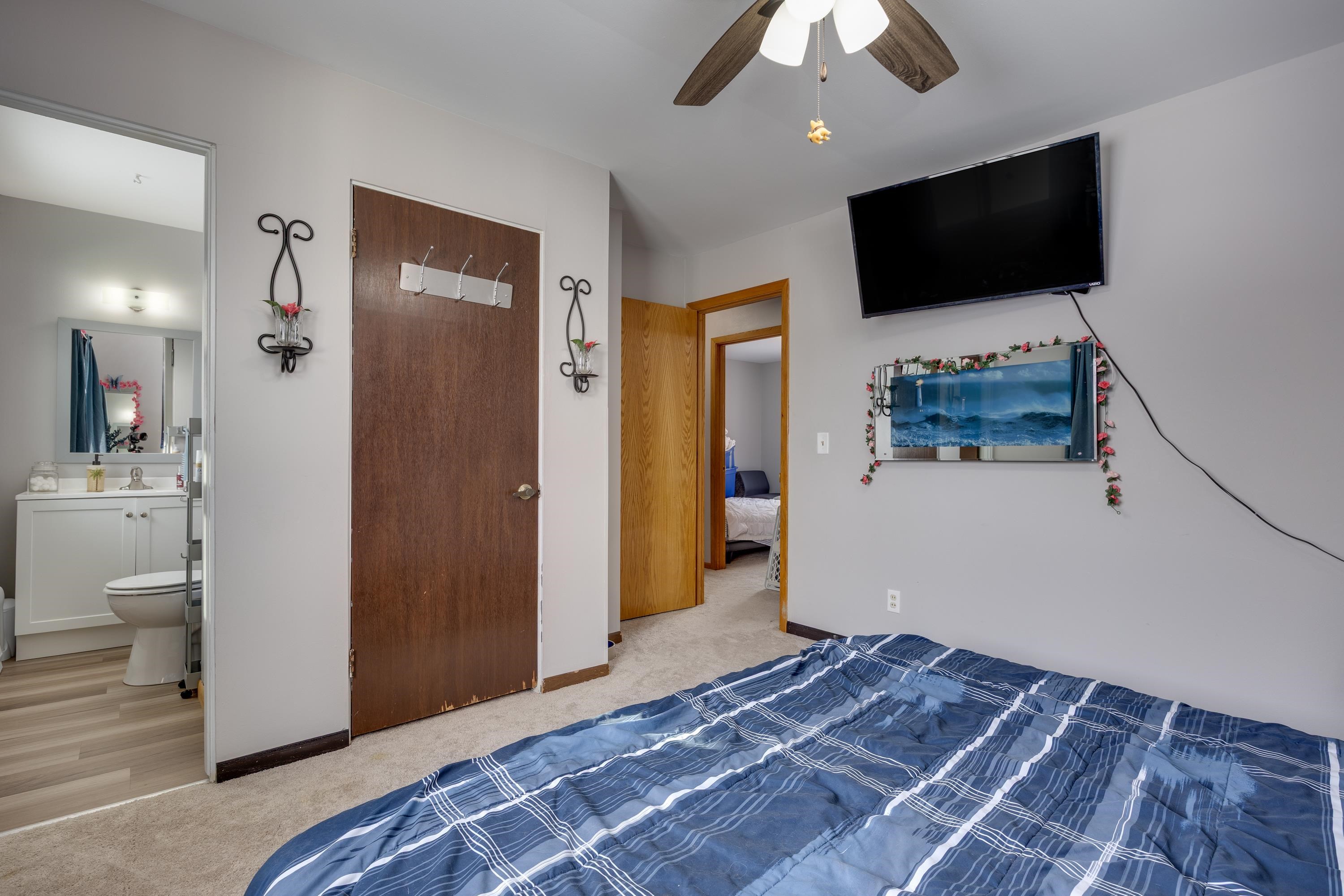 2327 Butlin Drive