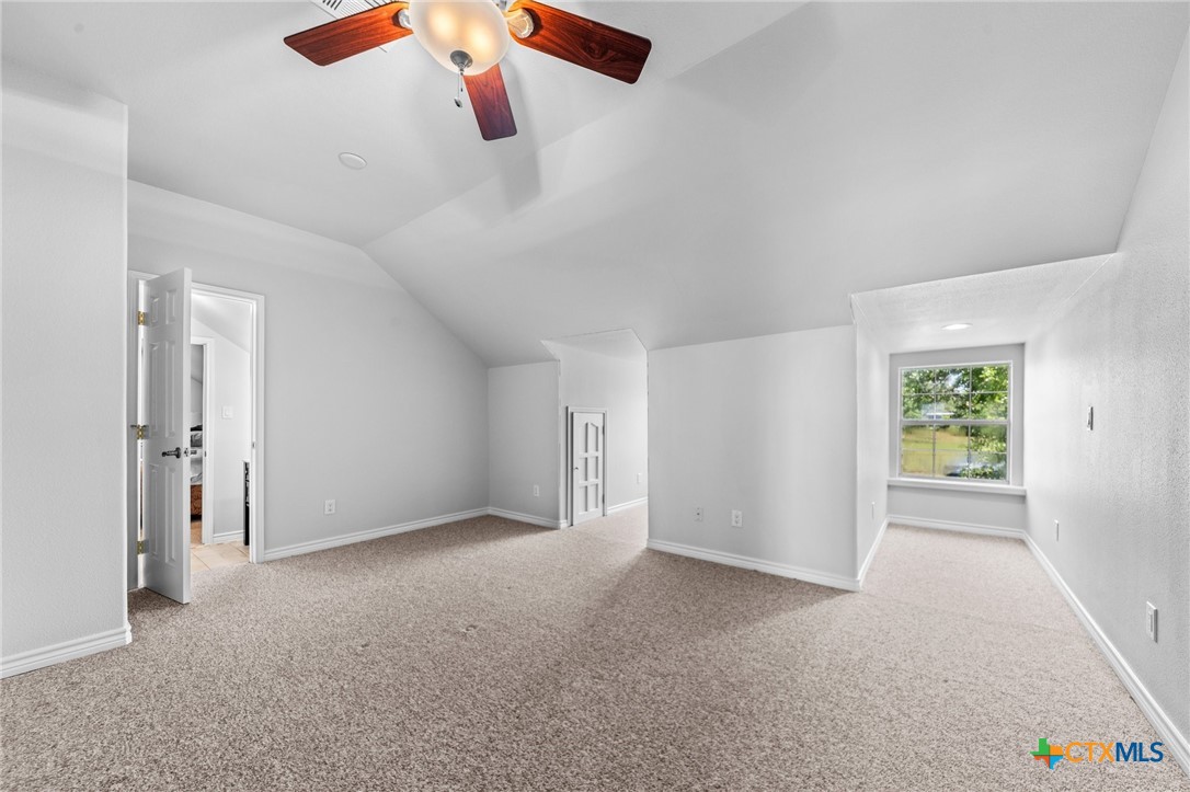 1546 West FM 93 Highway 207