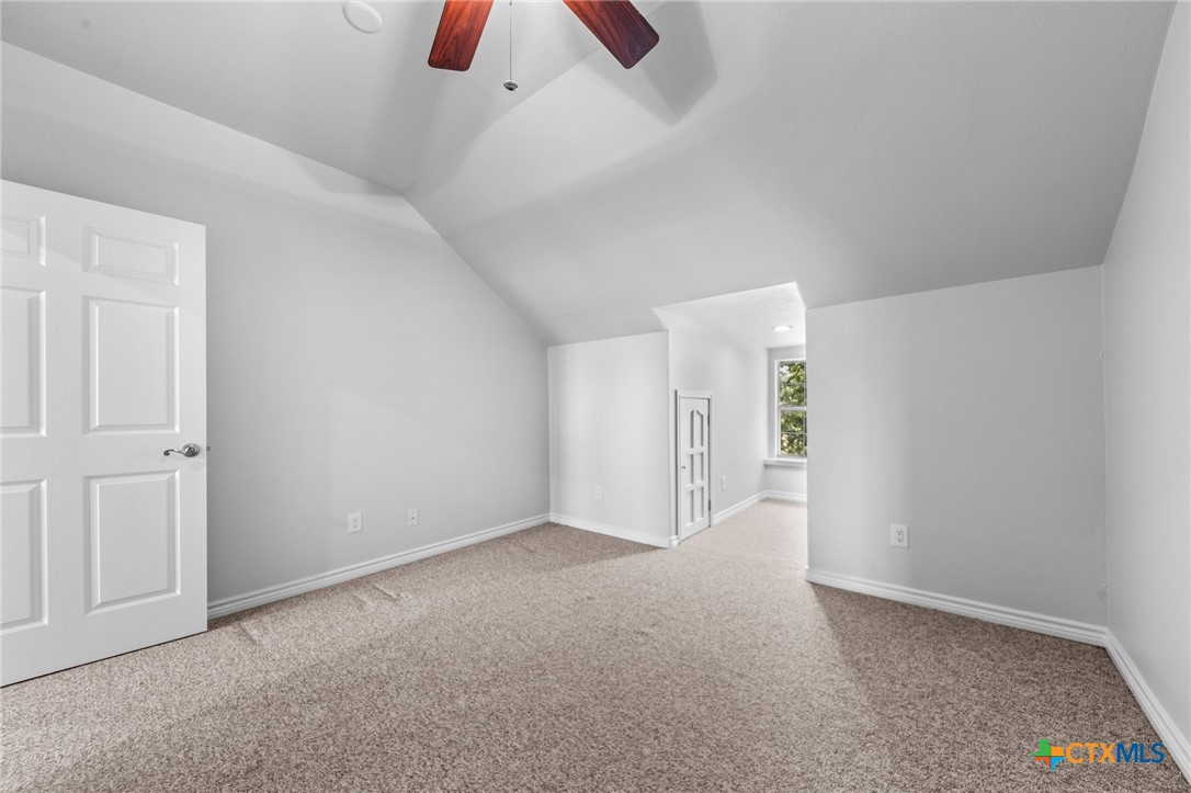 1546 West FM 93 Highway 207