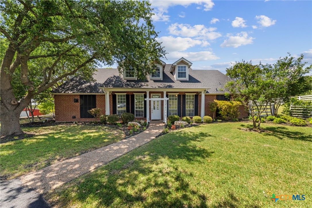 1546 West FM 93 Highway 207